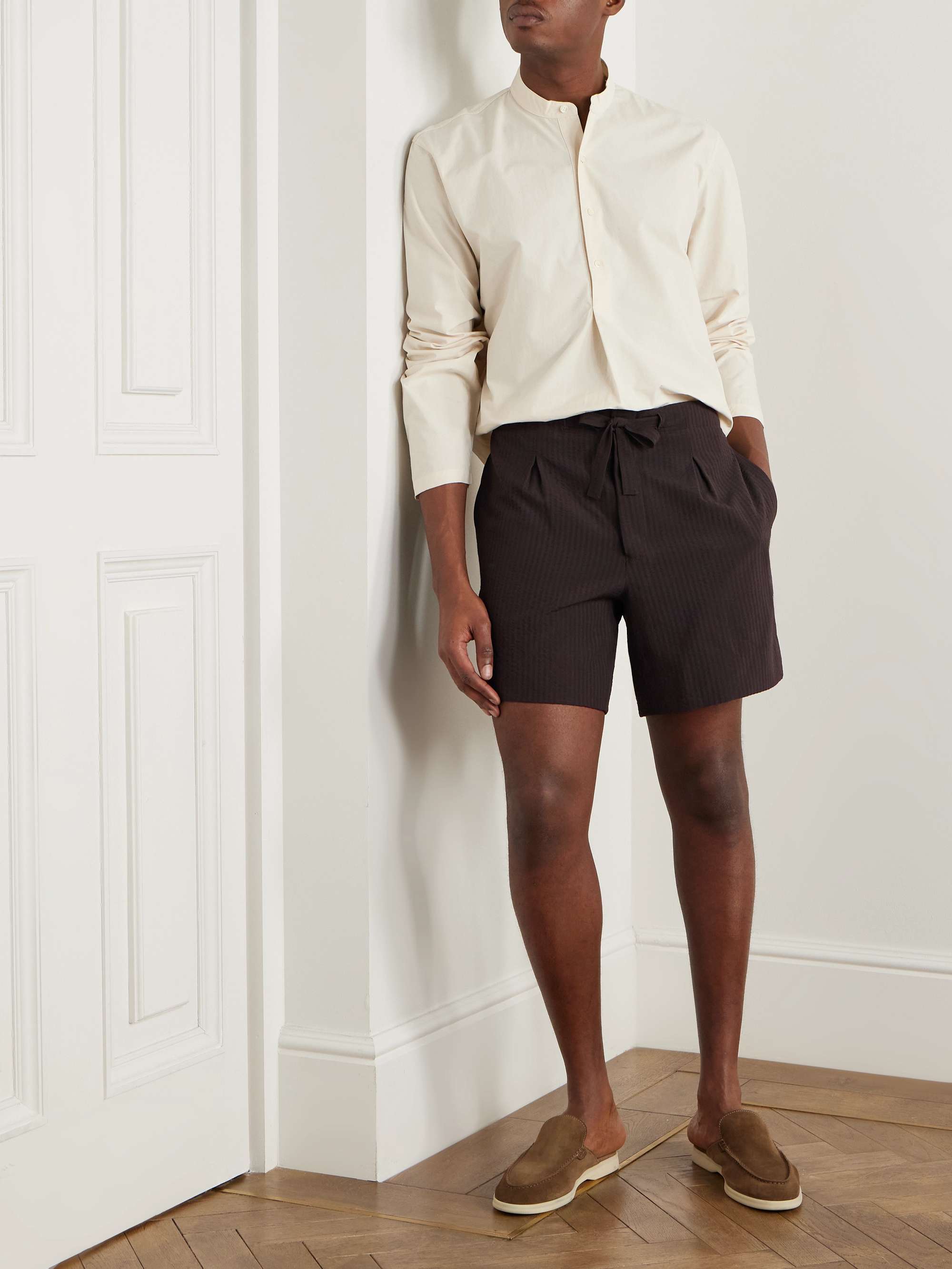 Straight-Leg Pleated Wool-Seersucker Shorts view