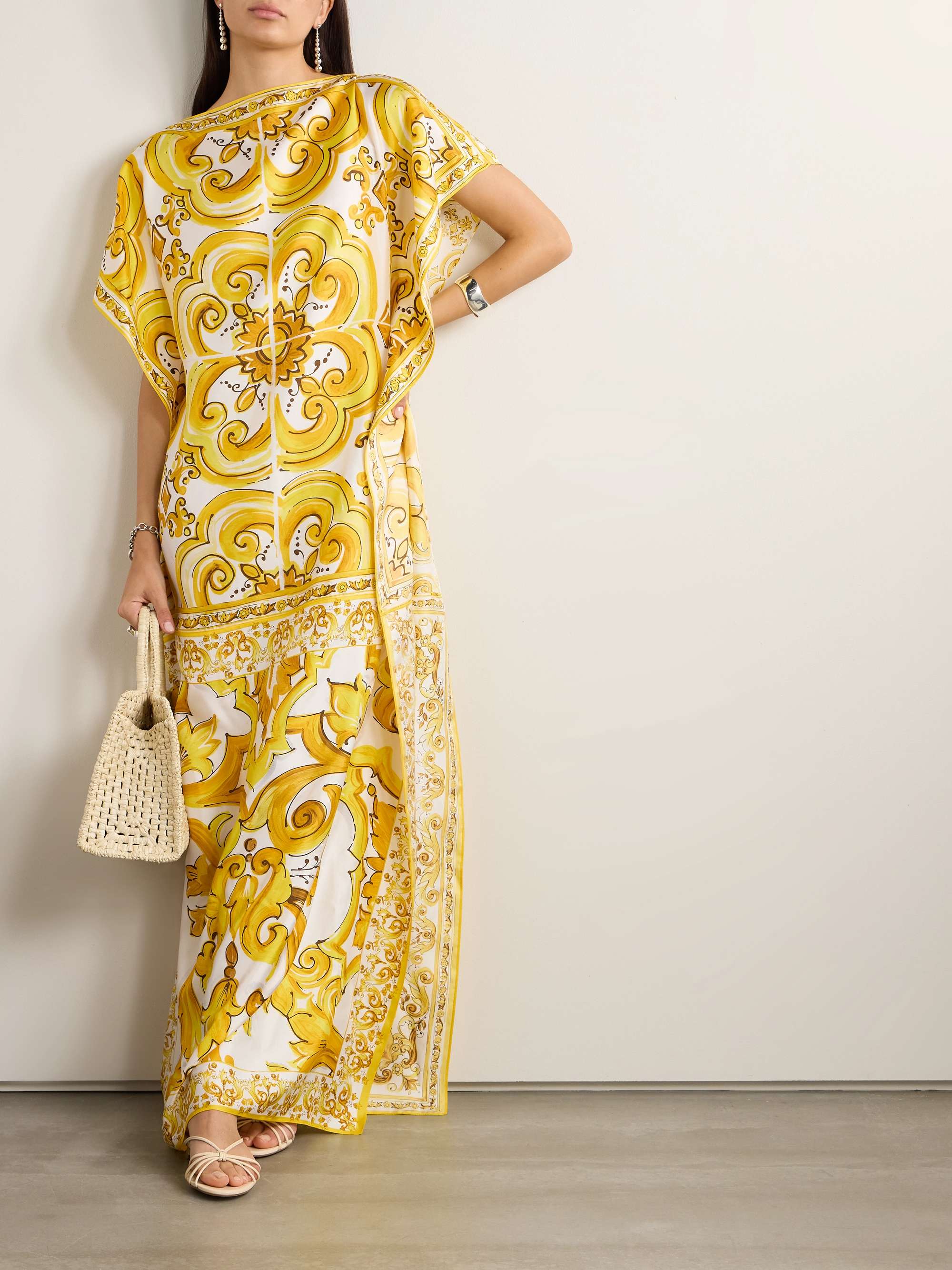 Maiolica floral-print silk-twill kaftan view