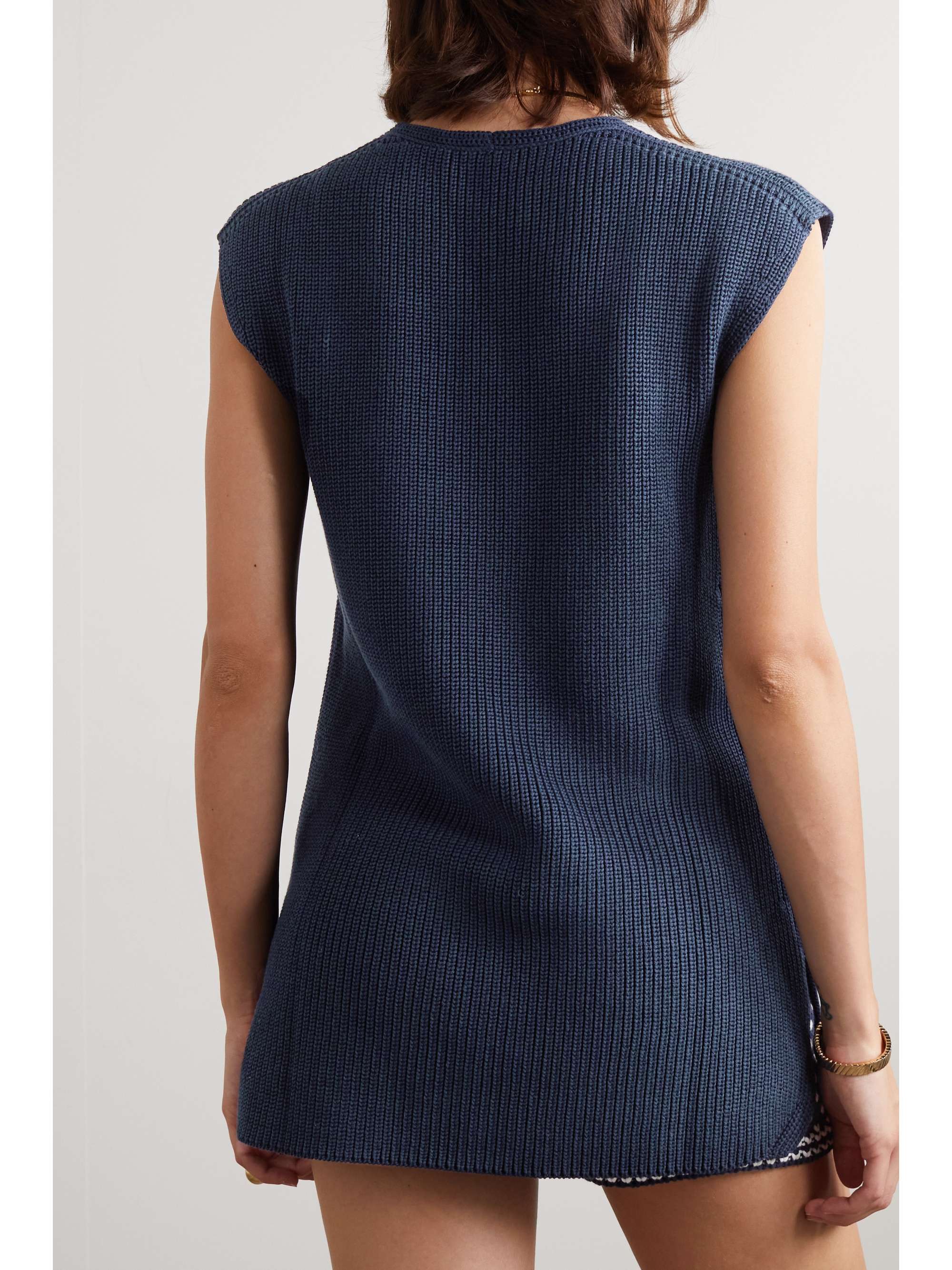 Cotton top view