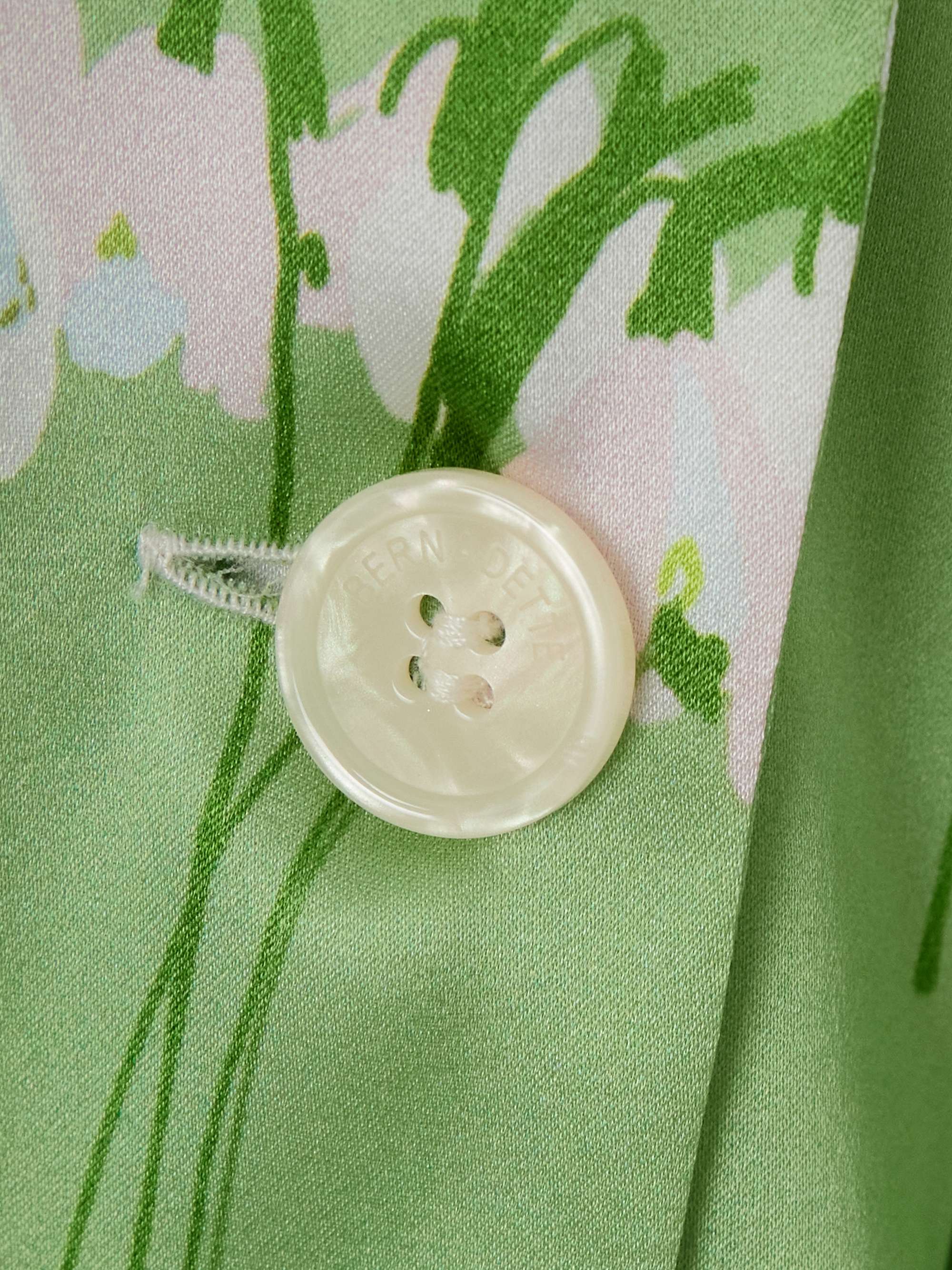 Louis floral-print stretch-silk pajama shirt view