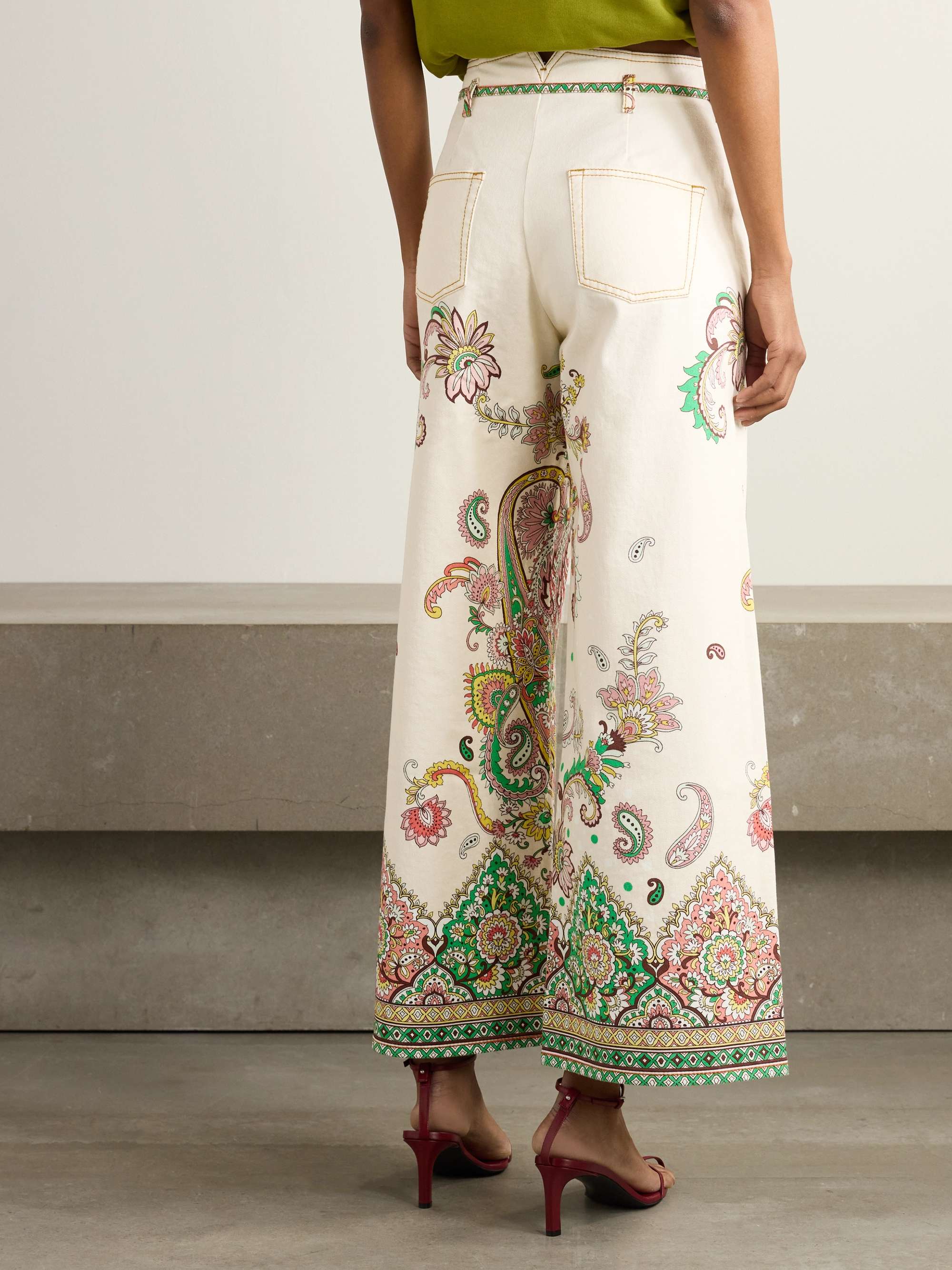 Belted printed wide-leg jeans view