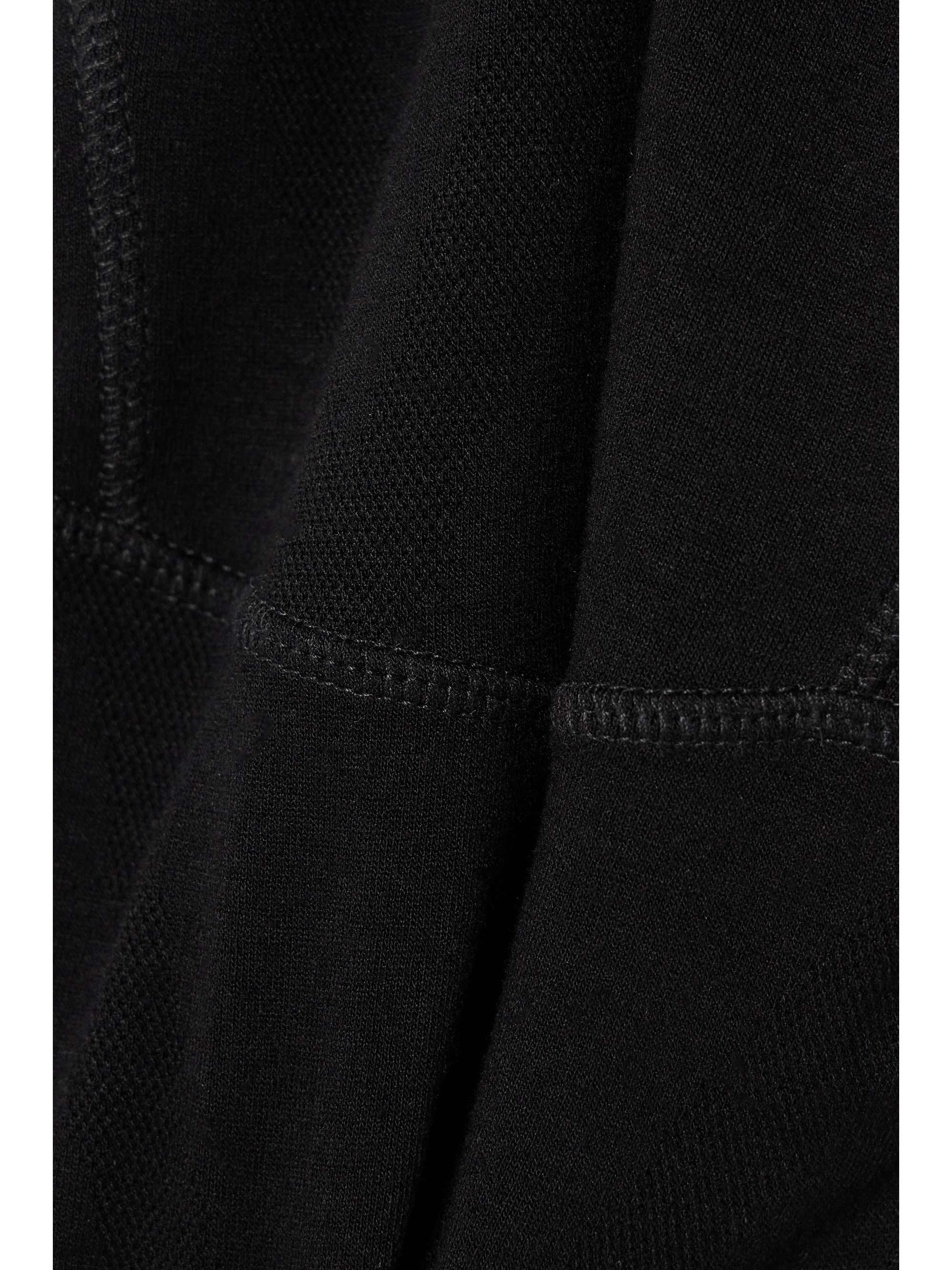 Jacquard-knit leggings view