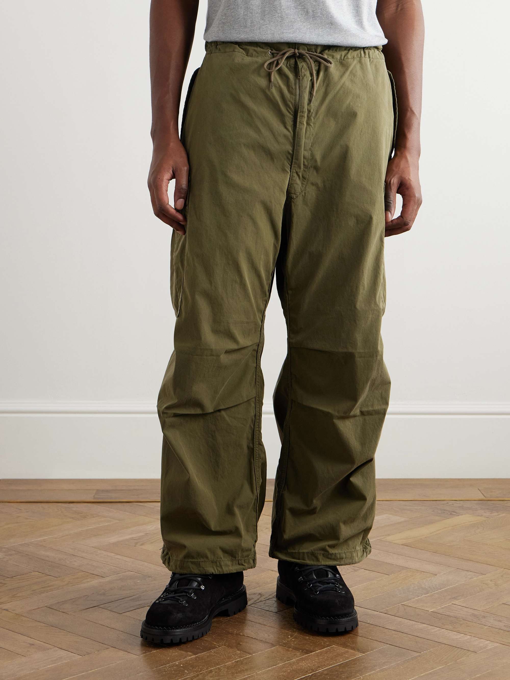 Wide-Leg Cotton-Blend Drawstring Cargo Trousers view