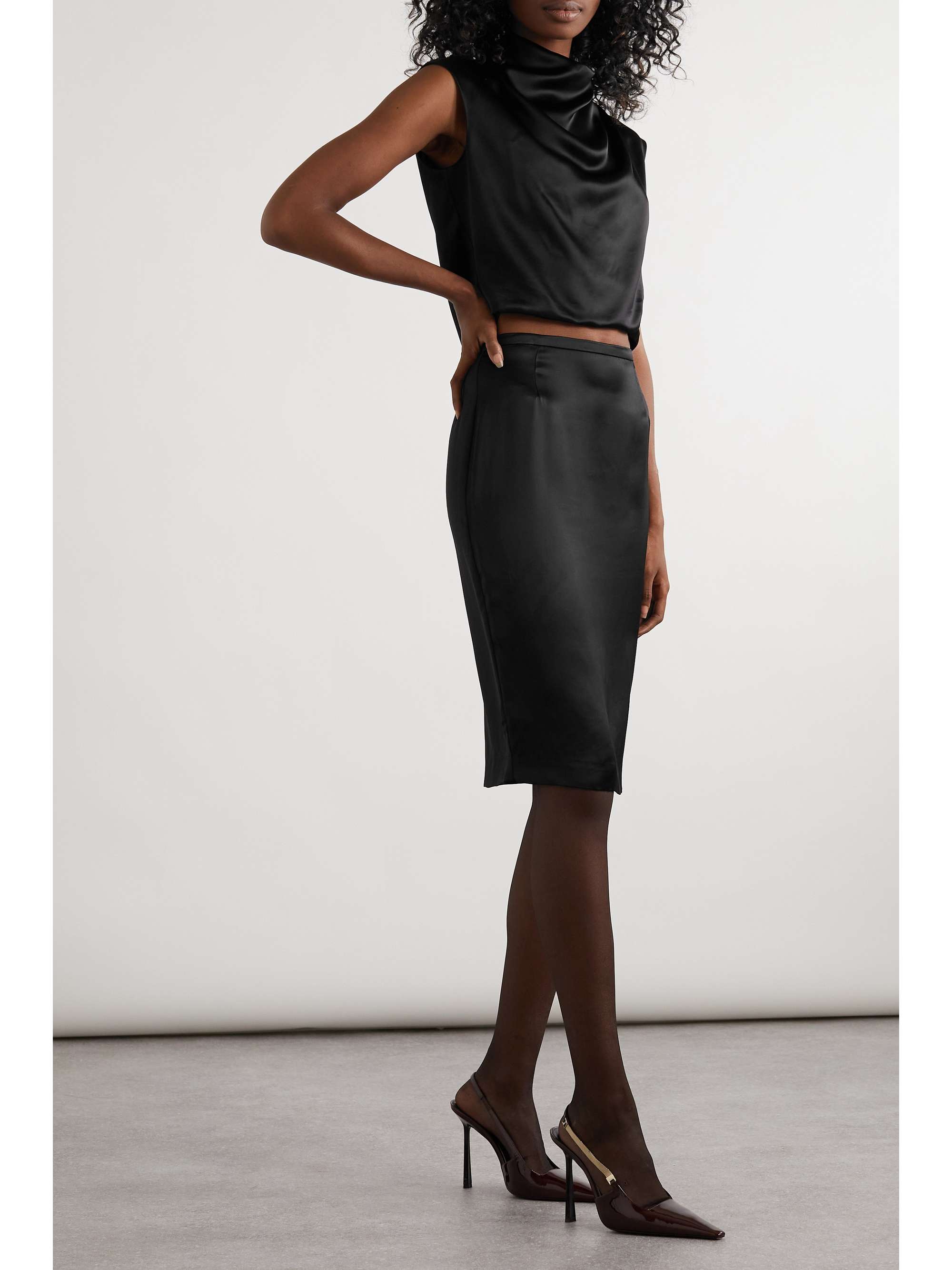 Satin skirt view