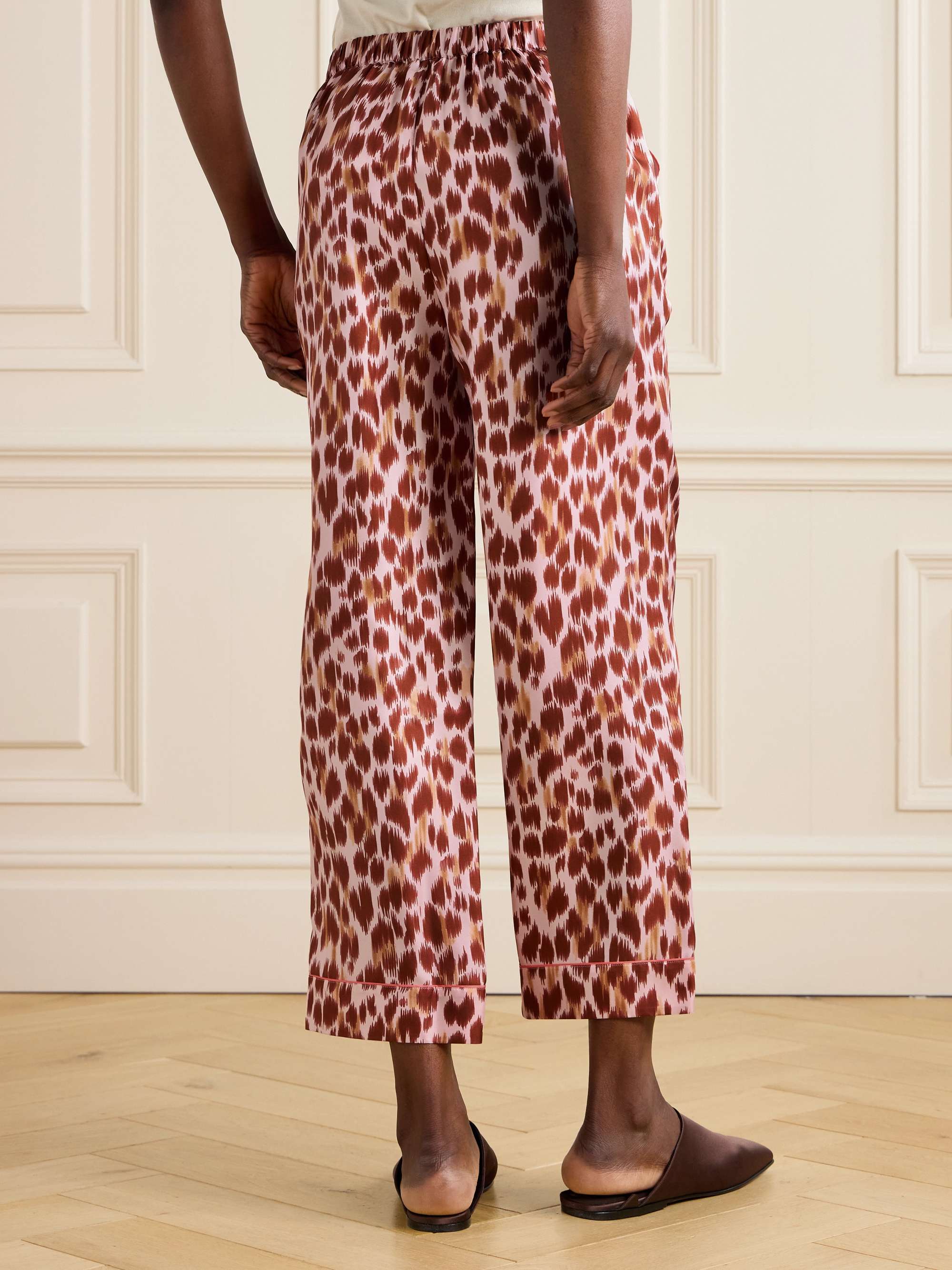 Fauve Jaragua pleated printed silk-twill pajama pants view