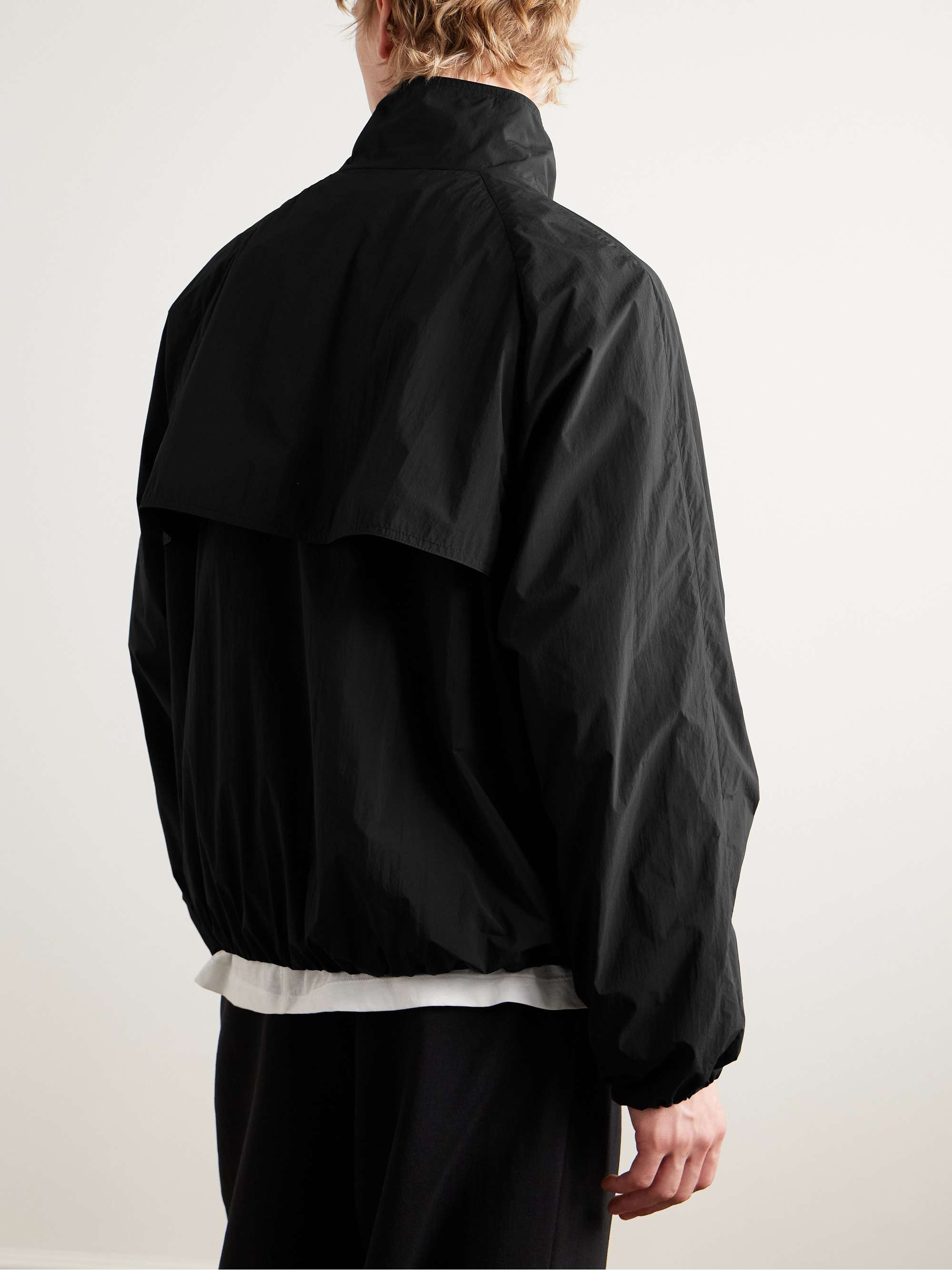 Oyu Nylon Jacket view