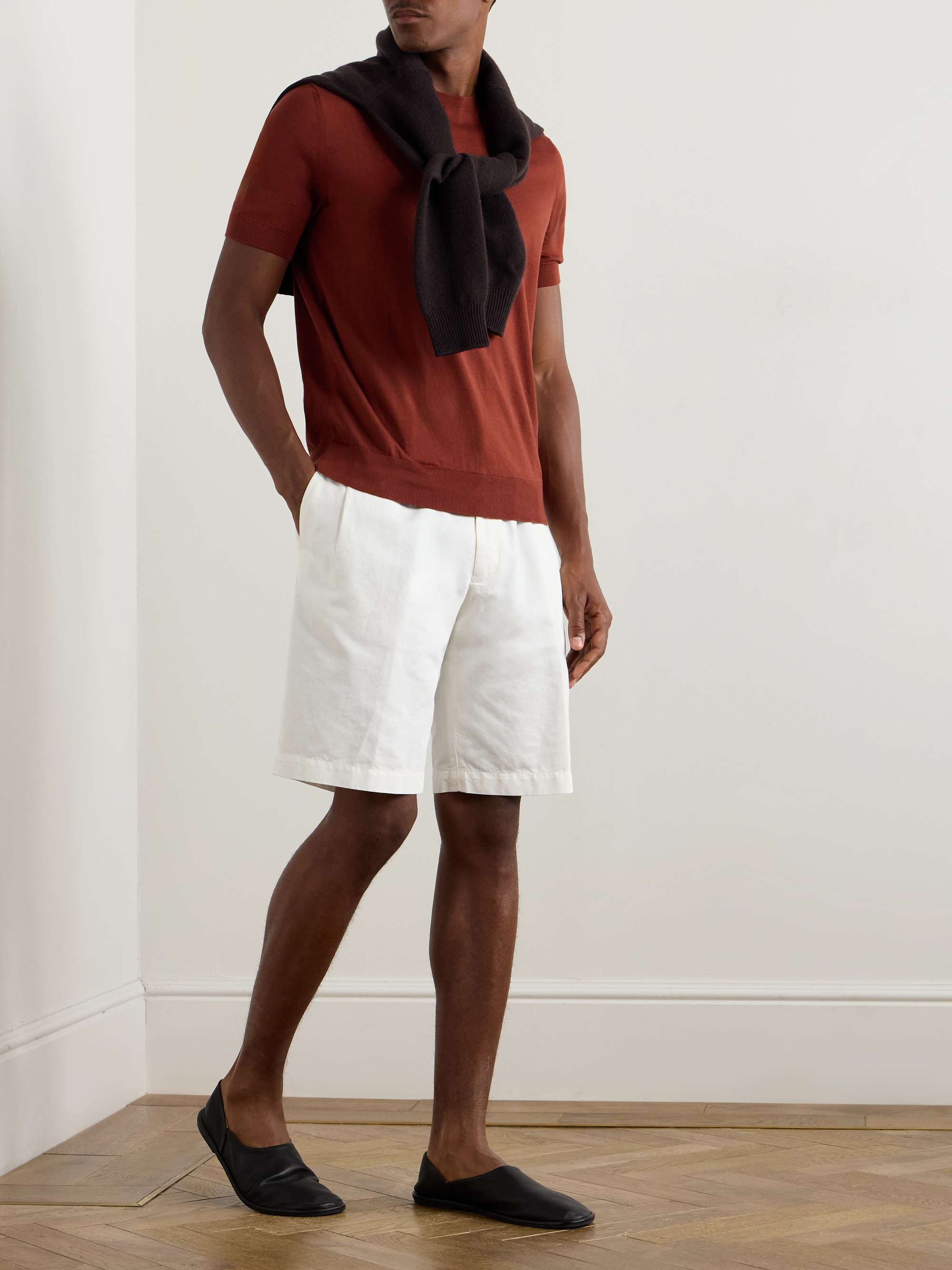 Straight-Leg Pleated Cotton and Linen-Blend Twill Shorts view