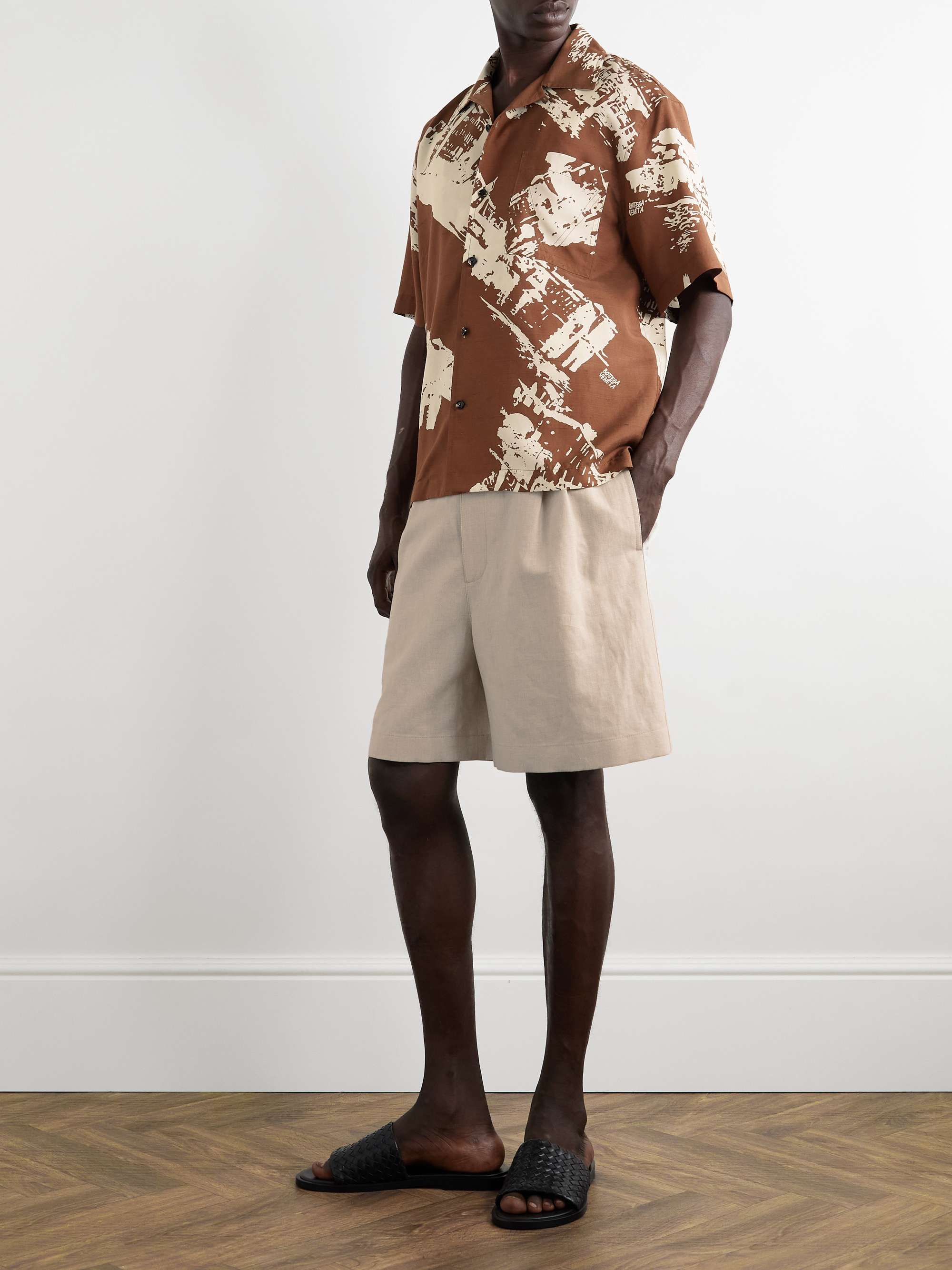 Straight-Leg Pleated Linen and Cotton-Blend Twill Shorts view