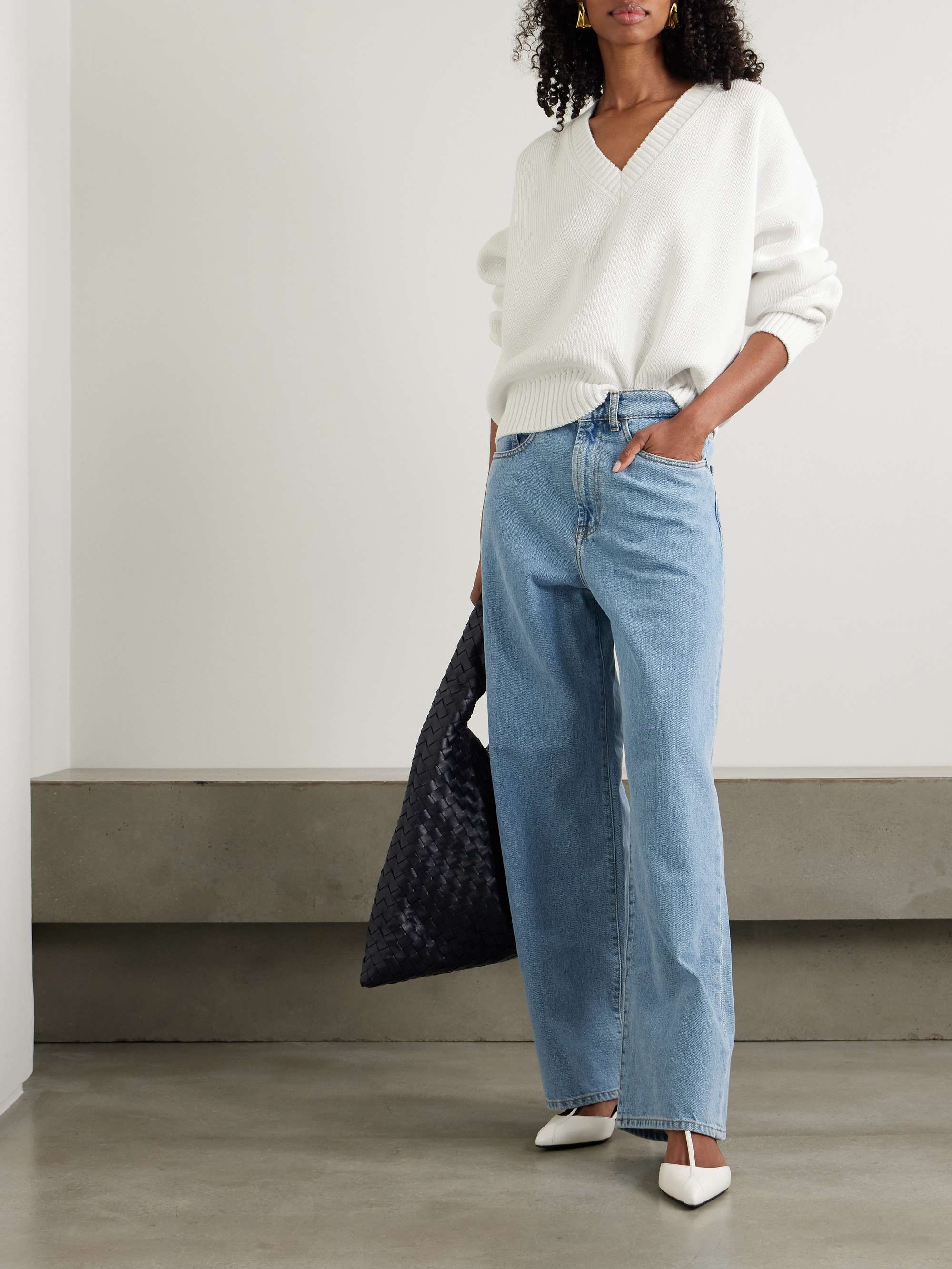 Knitted organic cotton sweater view