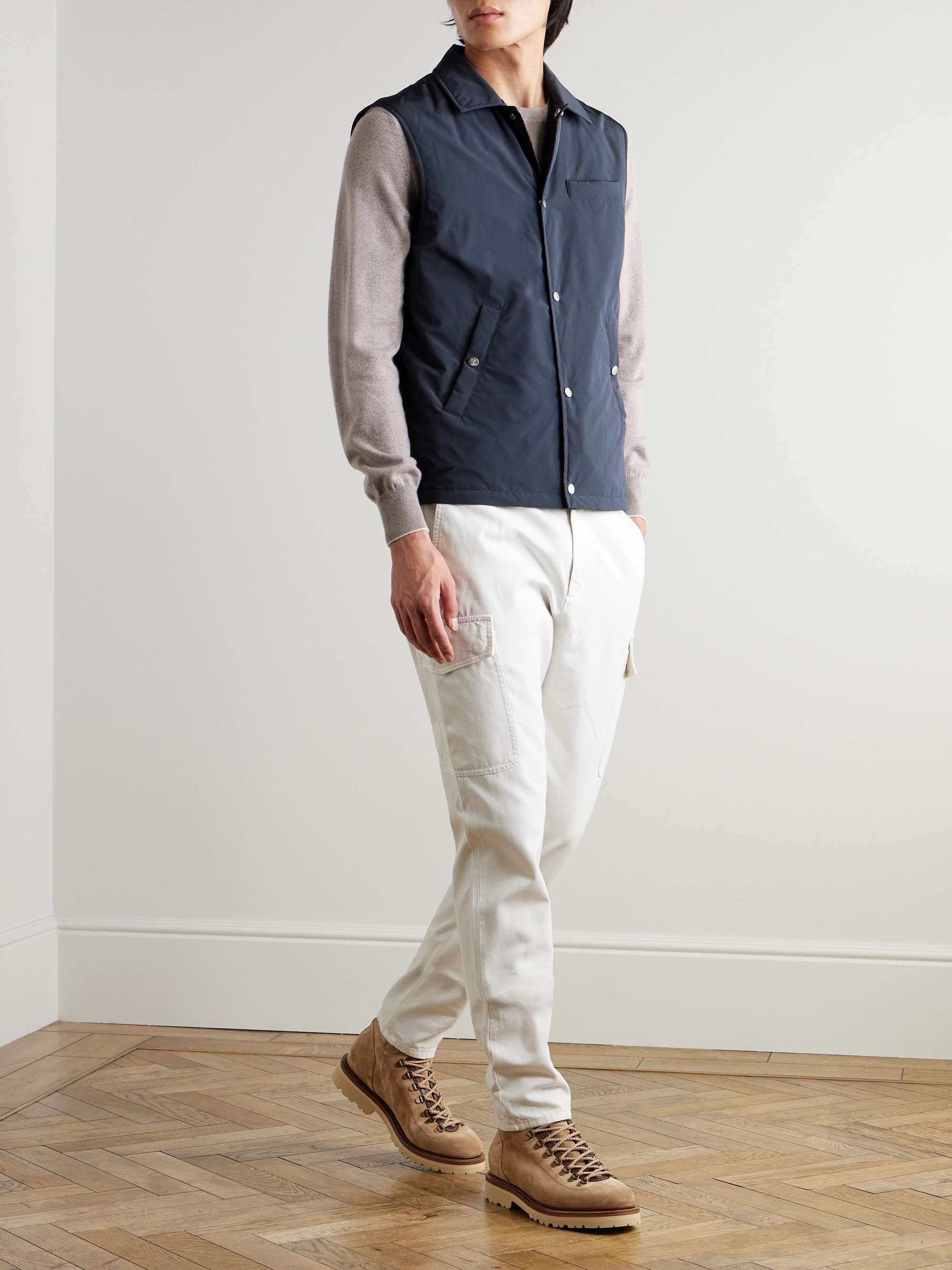 Shell Gilet view