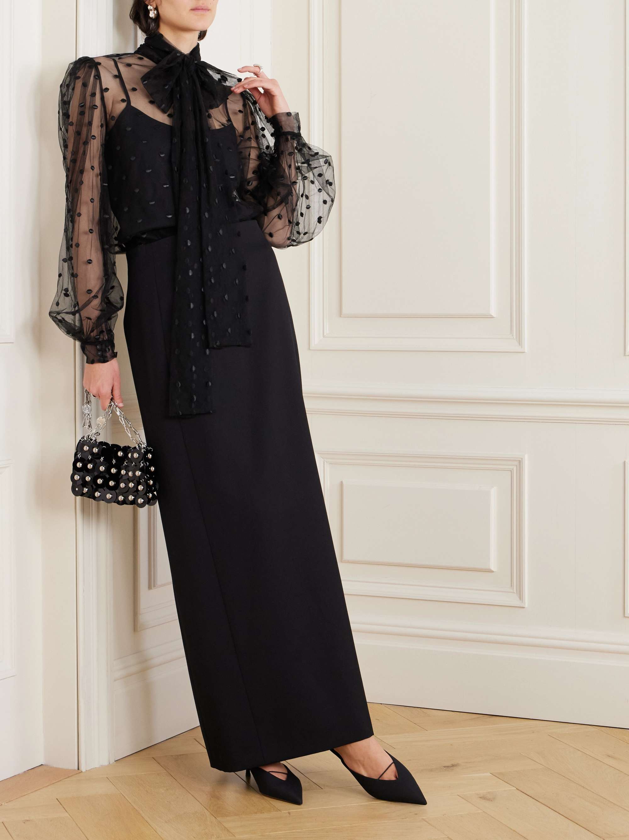 Pussy-bow point d'esprit blouse view