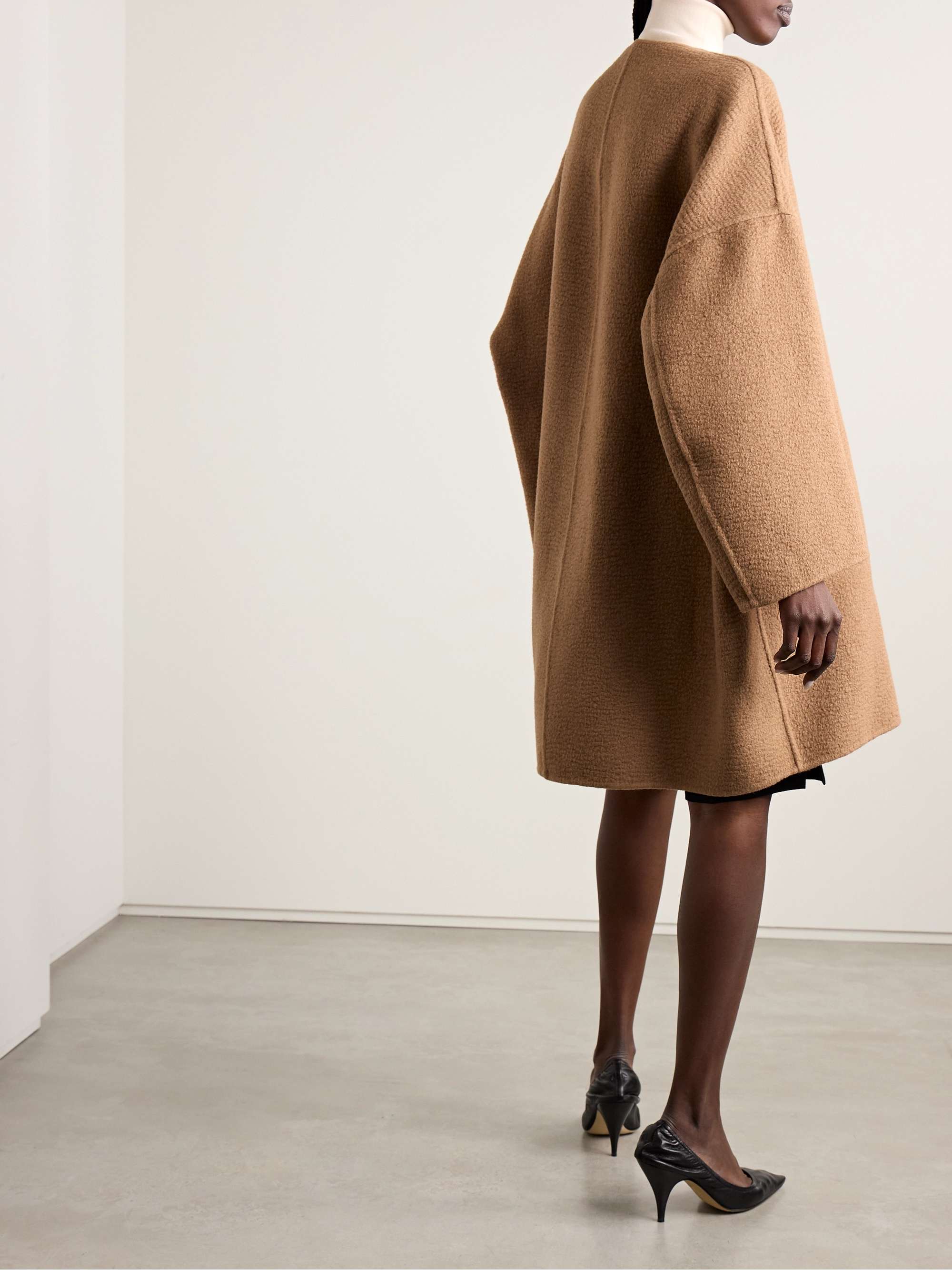 Verlain camel hair jacket view