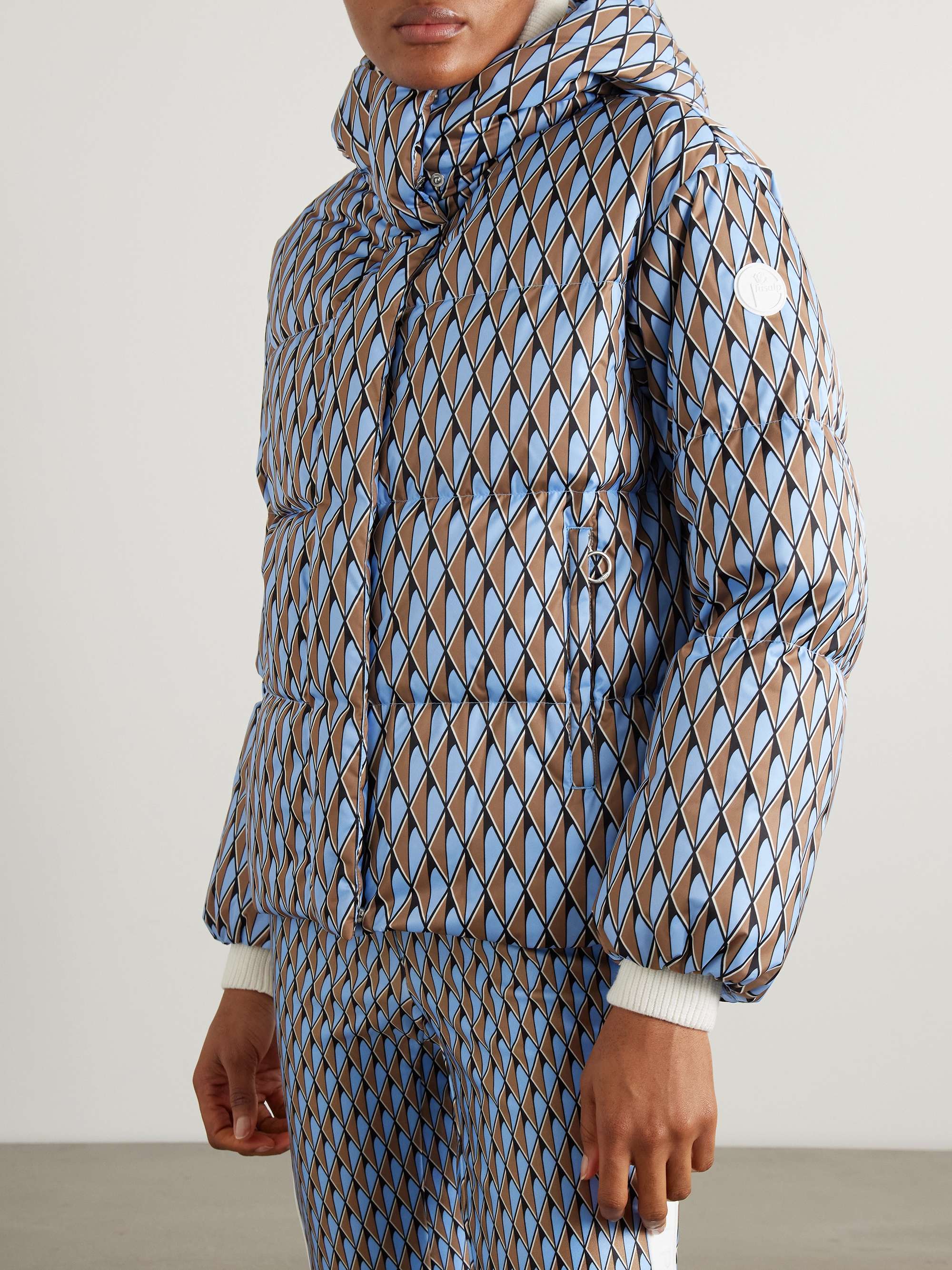 Ada Diam hooded ribbed knit-trimmed printed quilted down ski jacket view