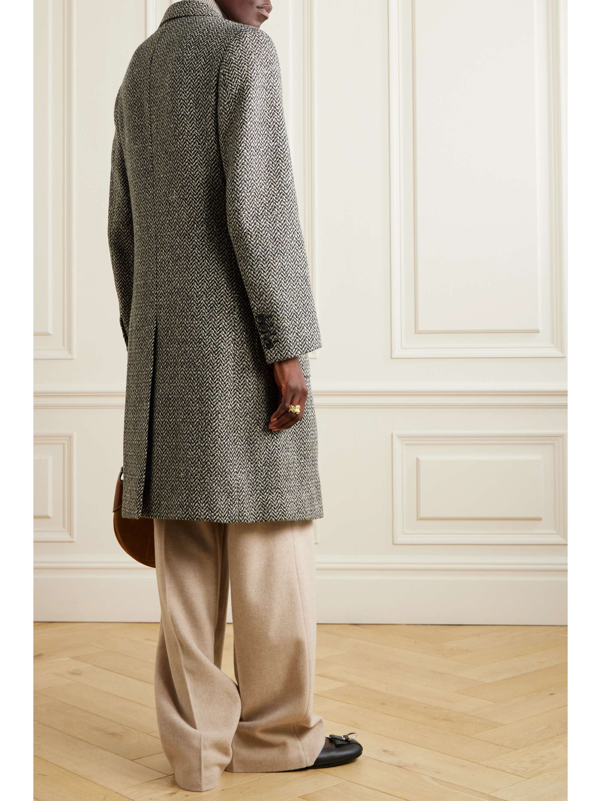 Herwin double-breasted herringbone linen and cashmere-blend coat view