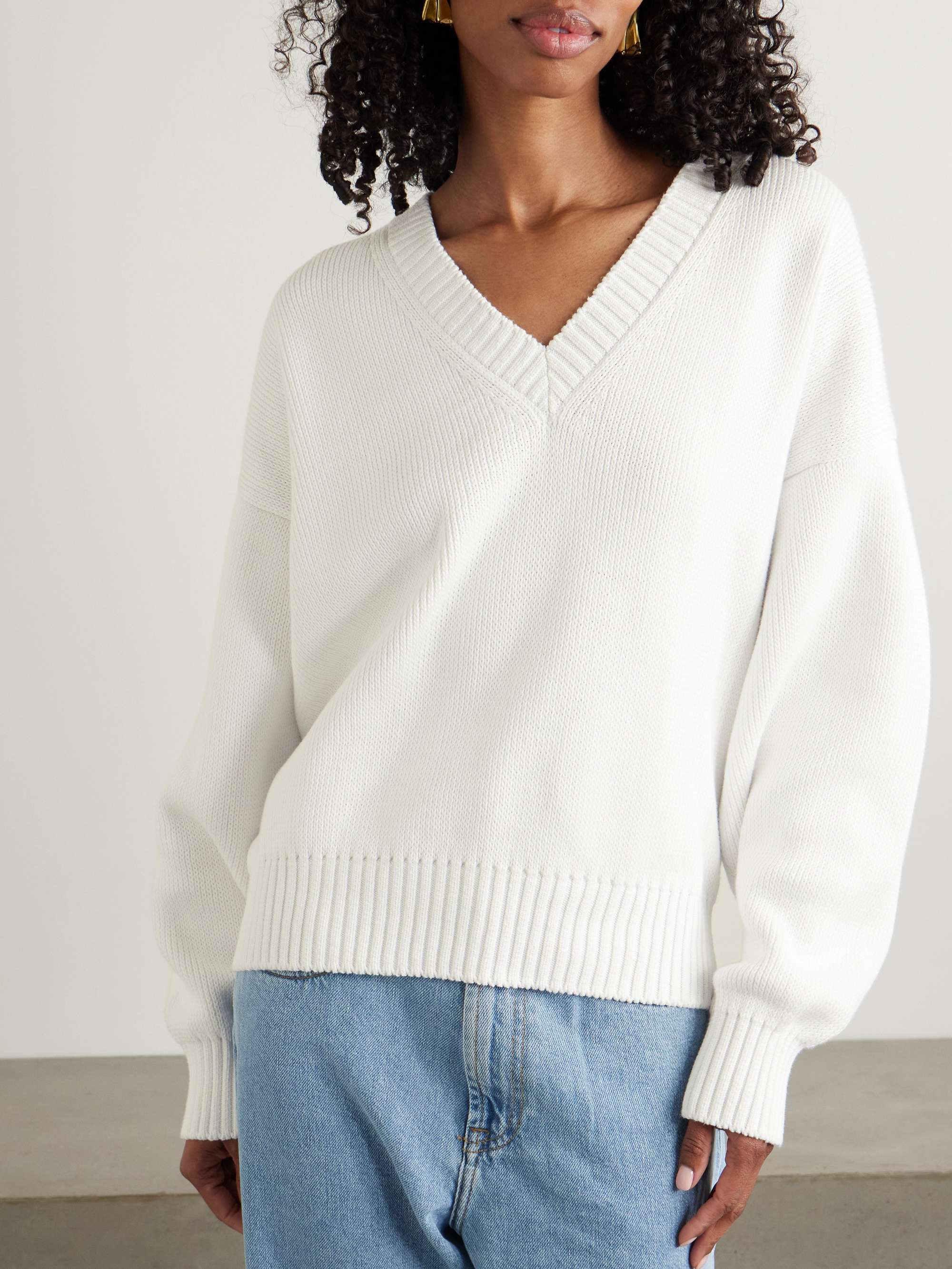 Knitted organic cotton sweater view