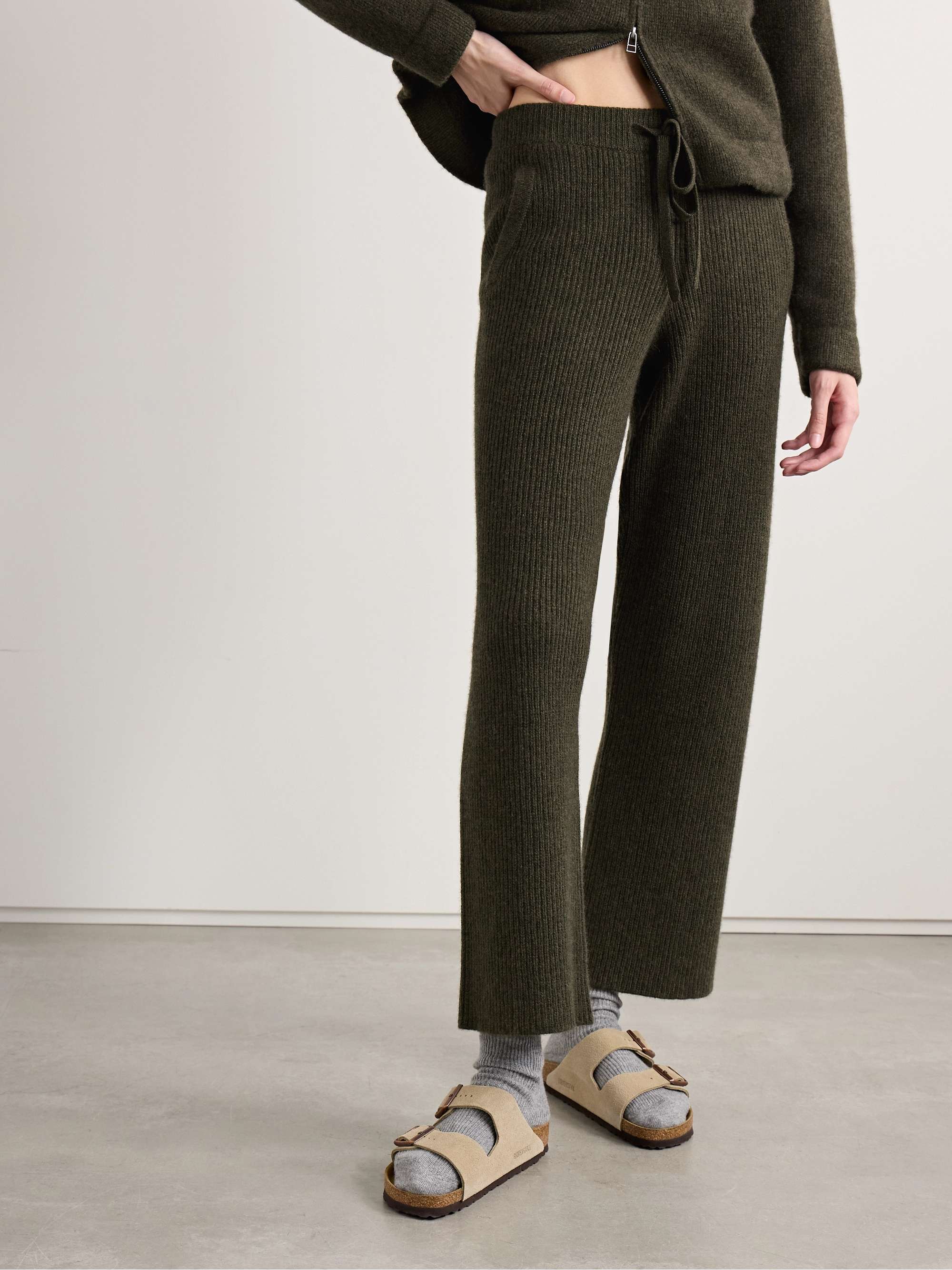 Ribbed cashmere track pants view