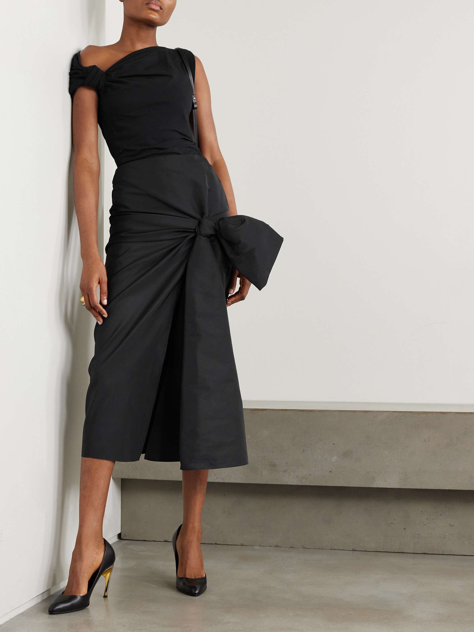 Bow-embellished taffeta midi skirt view
