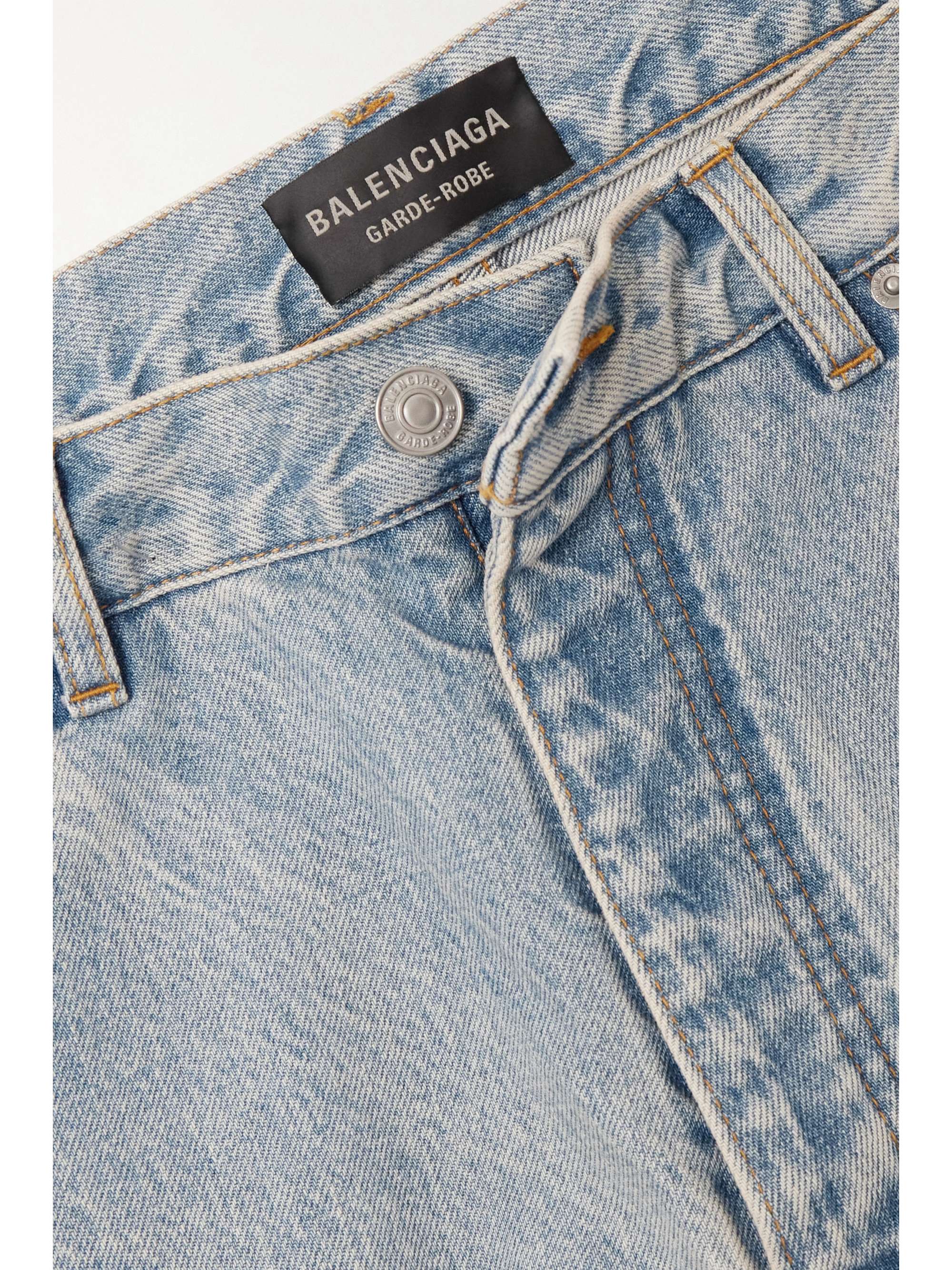 Boyfriend jeans view