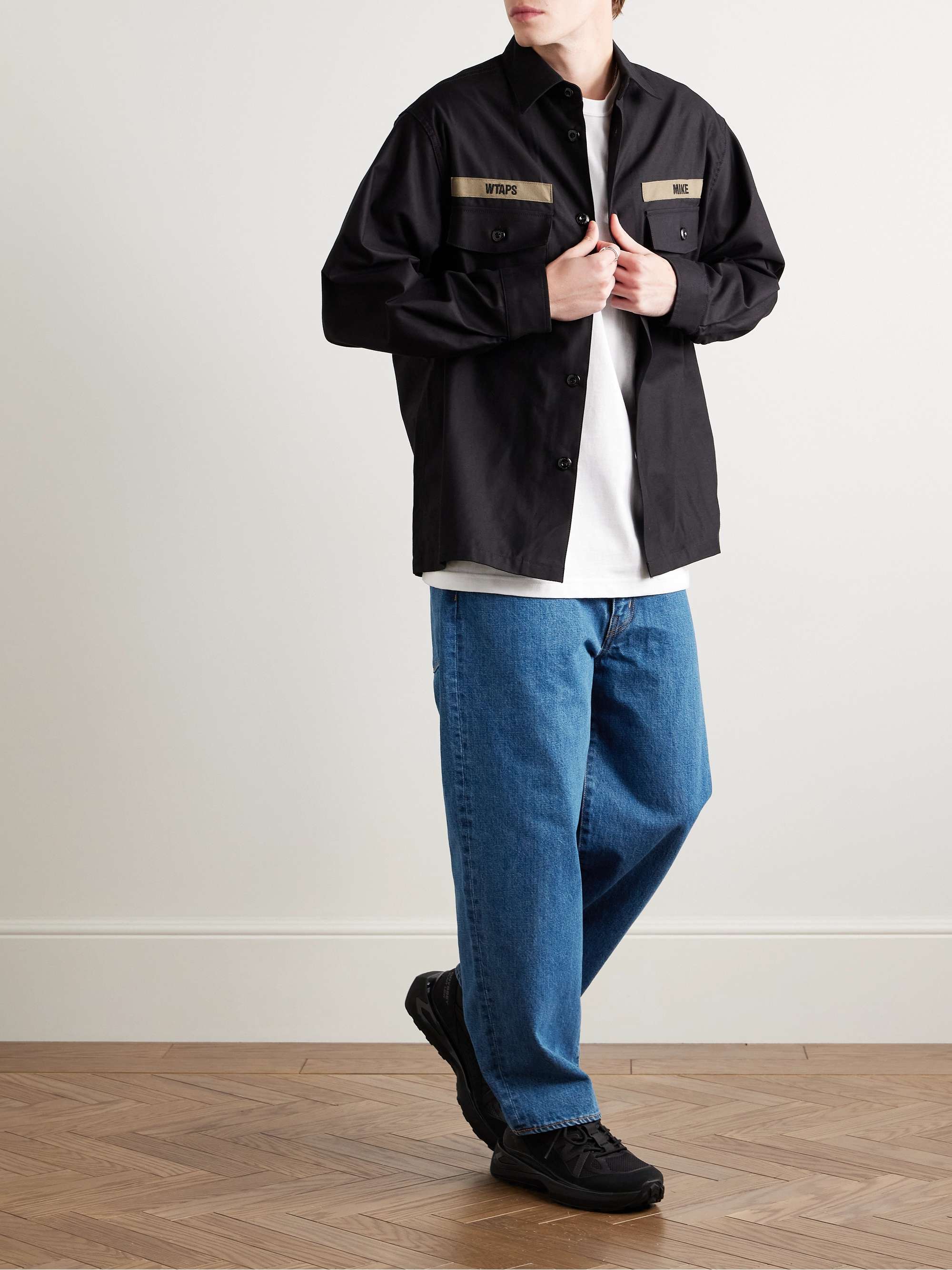 Barrel-Leg Embroidered Jeans view