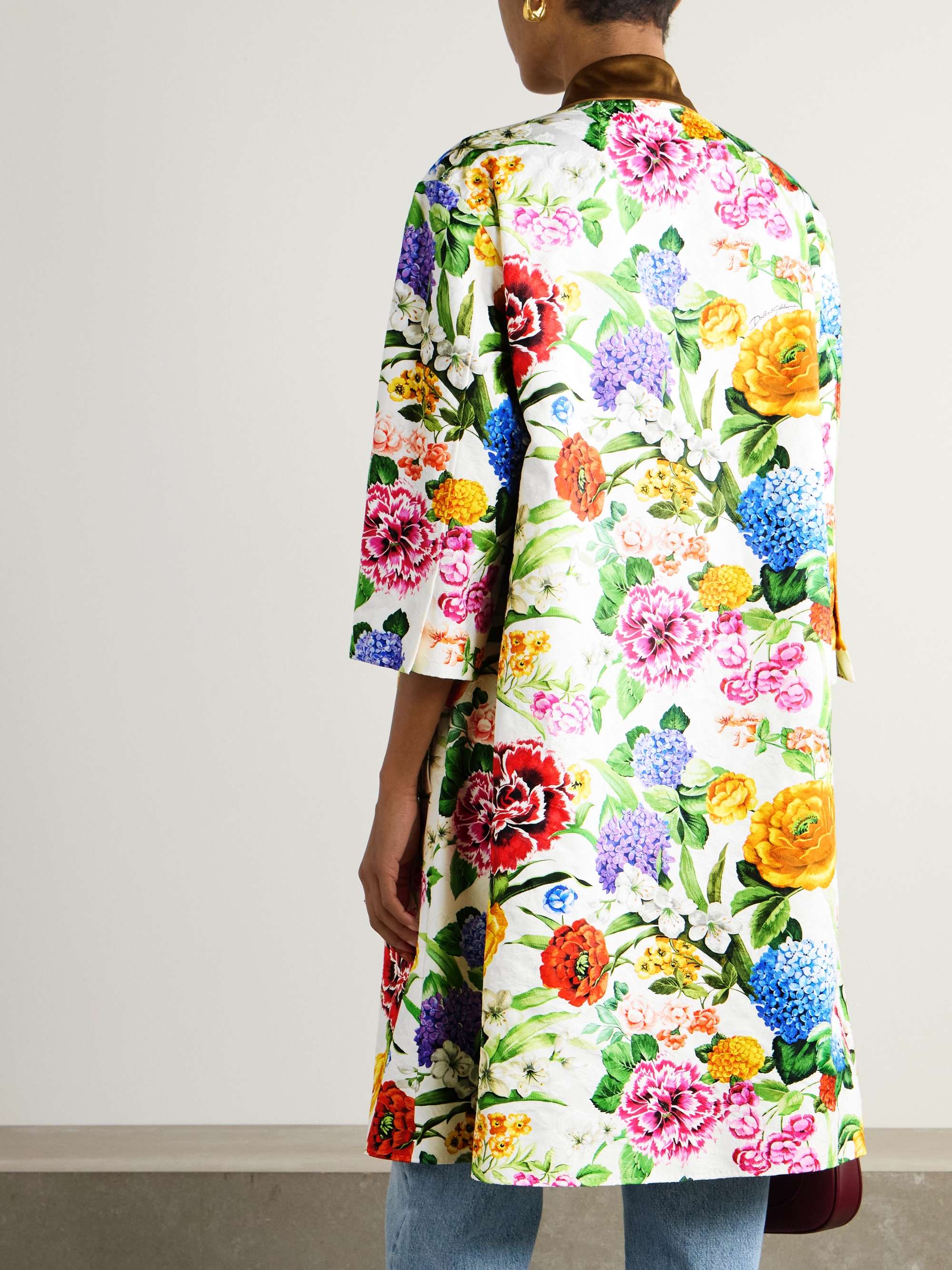 Floral-print cotton-blend jacquard coat view