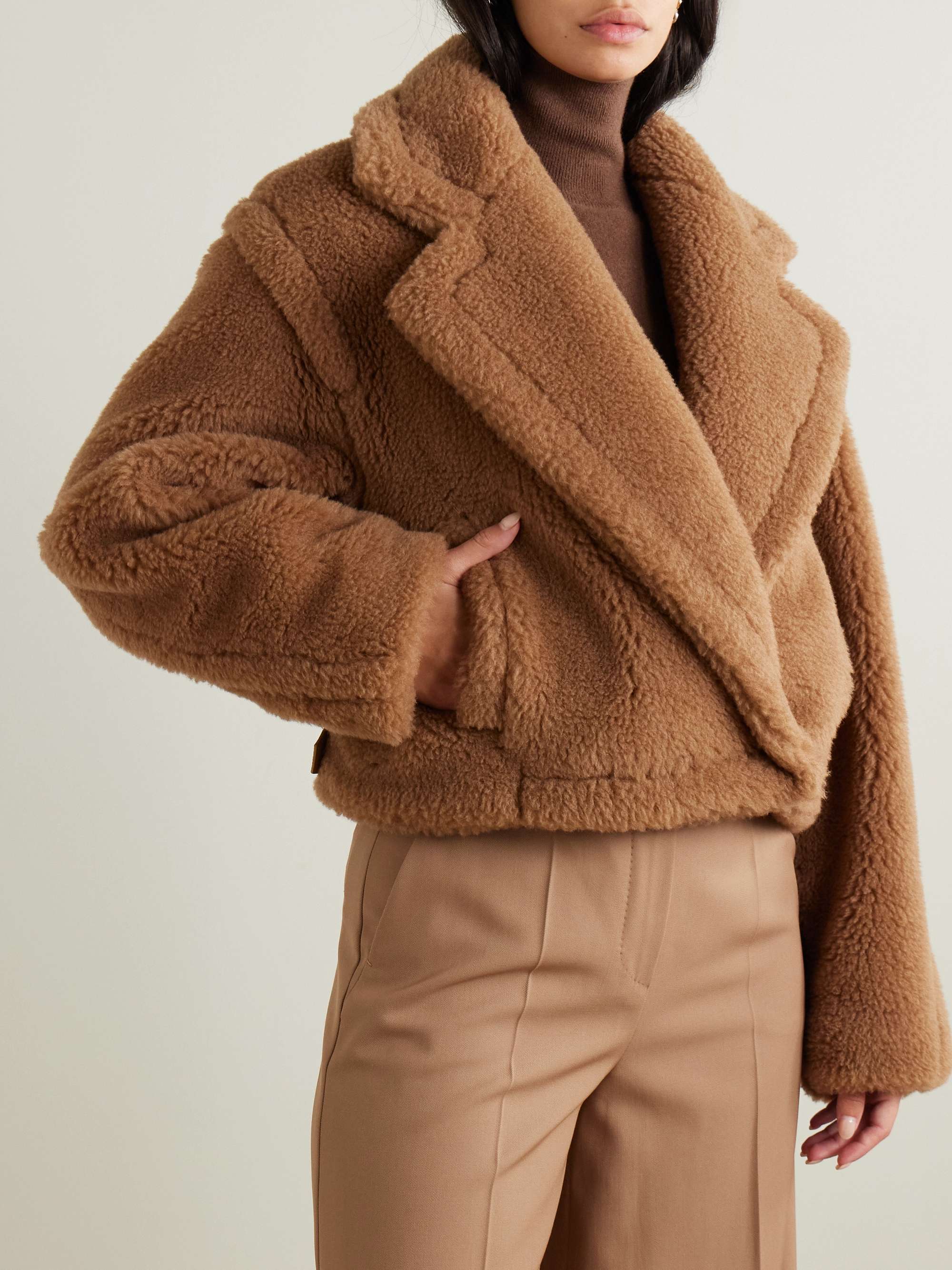Oggeri Teddy camel hair and silk-blend jacket view