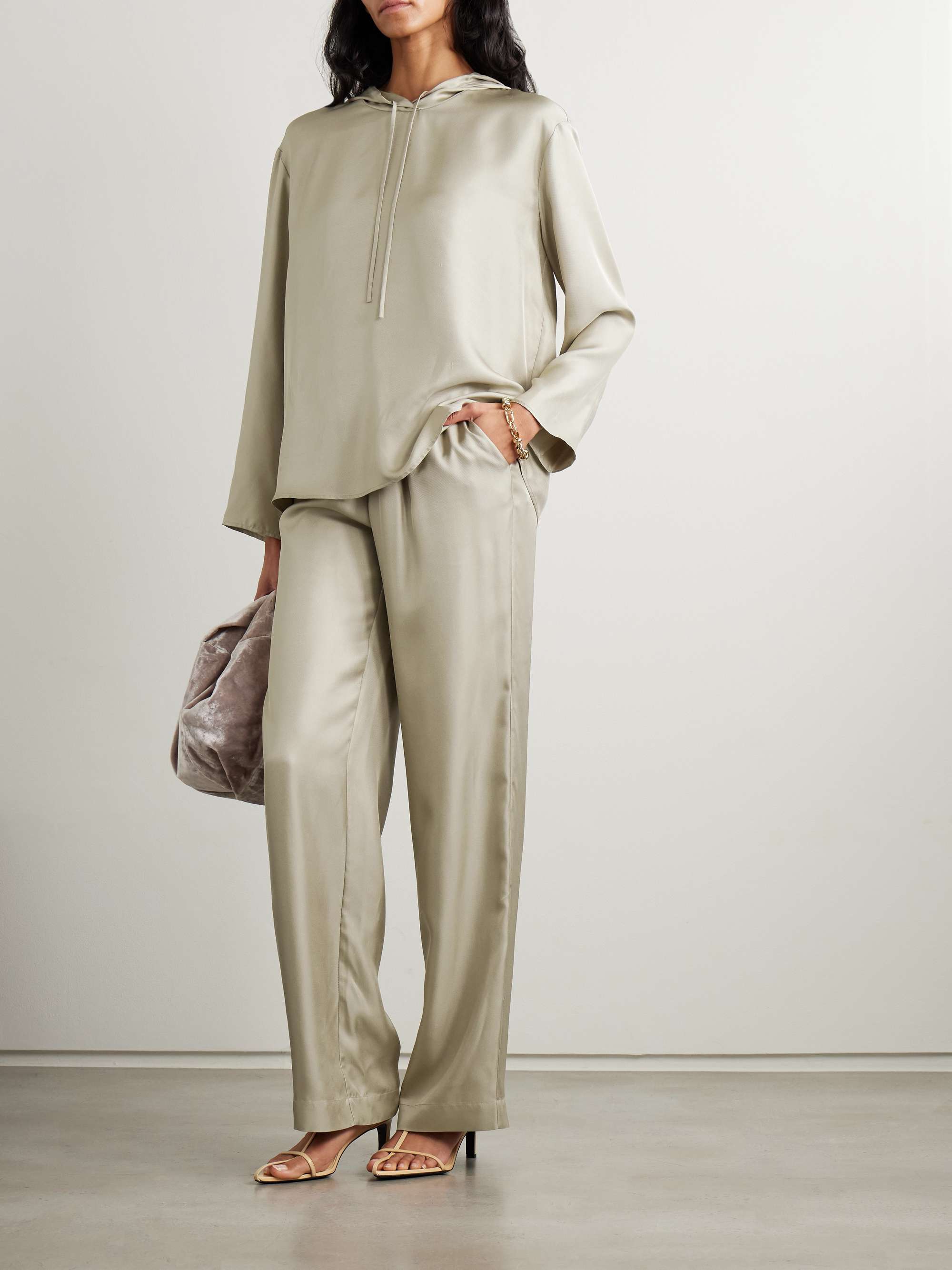Nuka silk-twill hoodie view