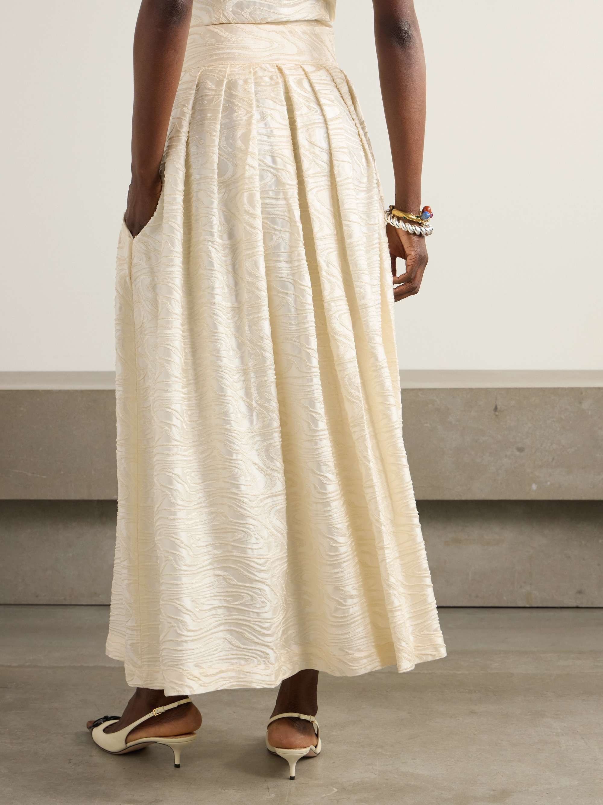Irving pleated fil coupé woven midi skirt view