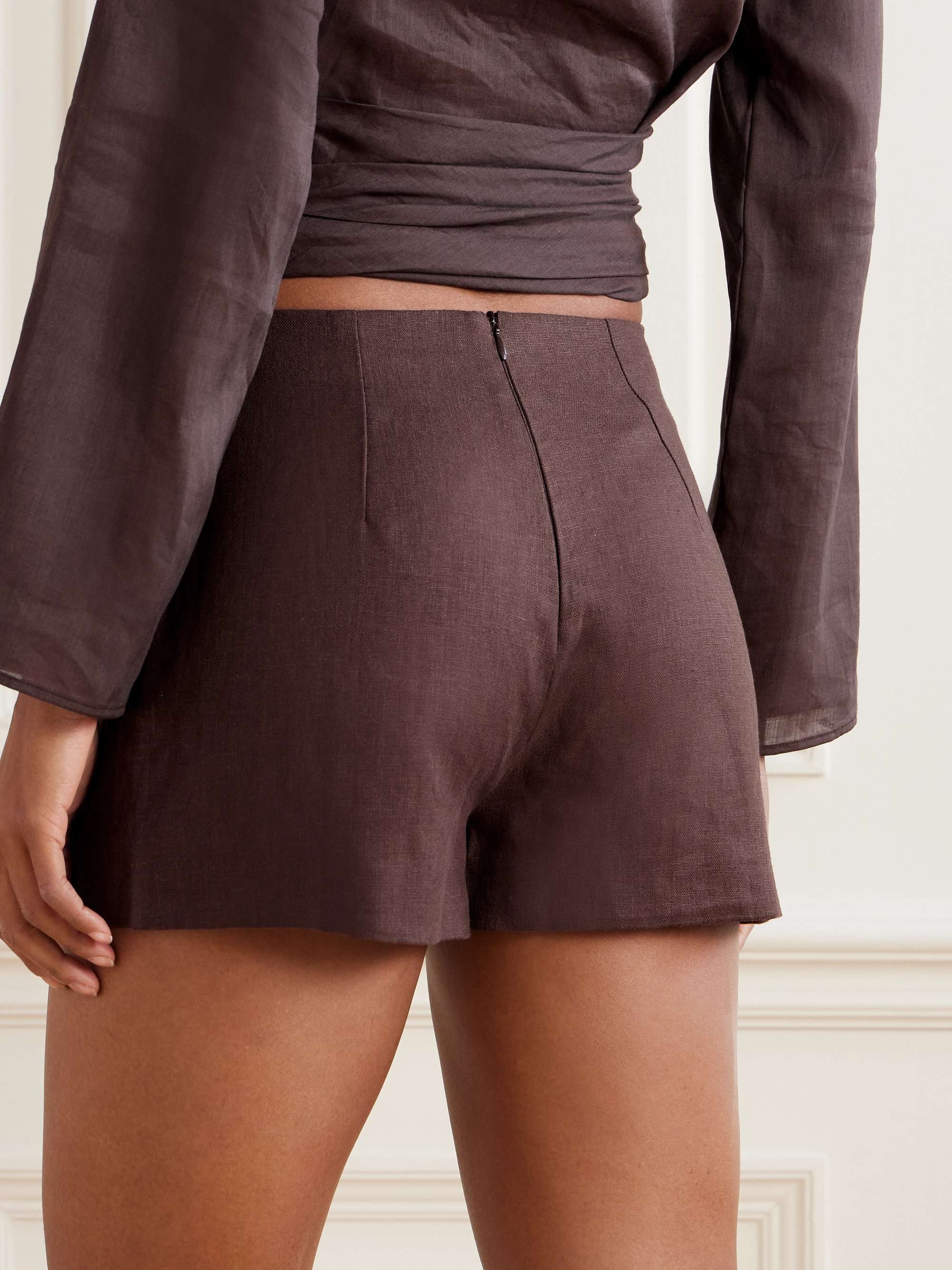 Lila linen shorts view