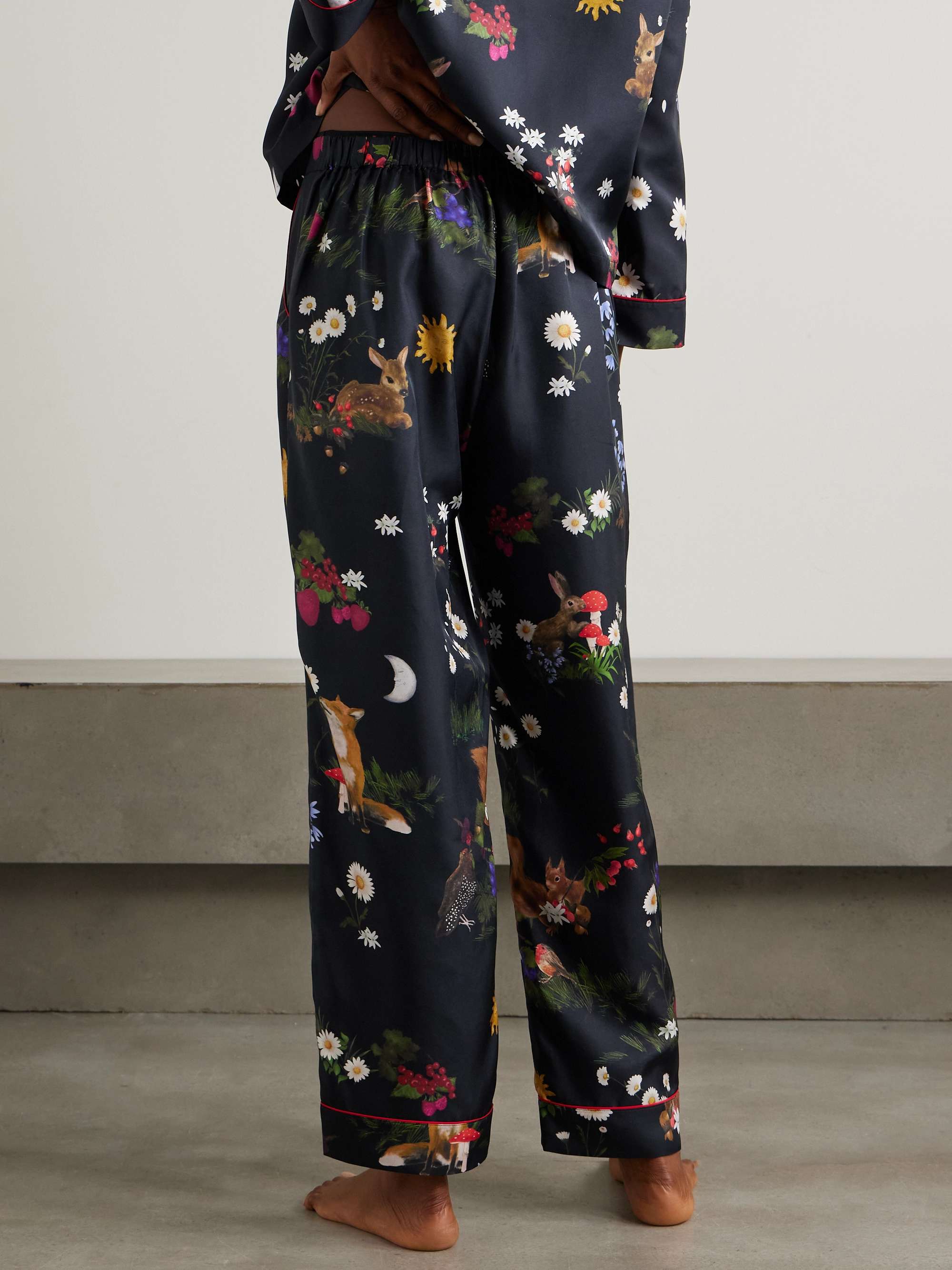 Fables Poete Romance printed cotton and silk-blend pajama pants view