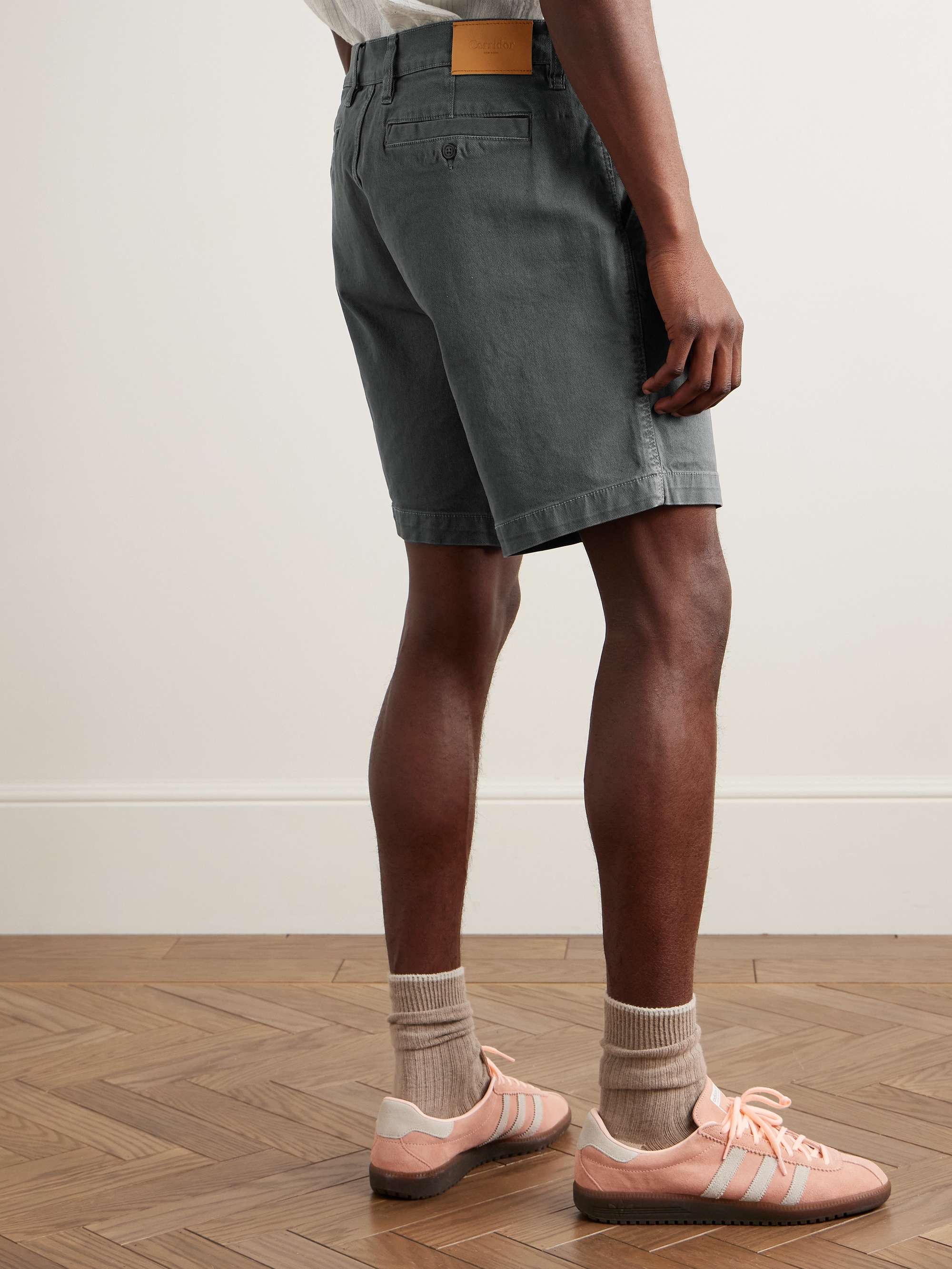 Straight-Leg Pleated Garment-Dyed Cotton-Blend Twill Shorts view