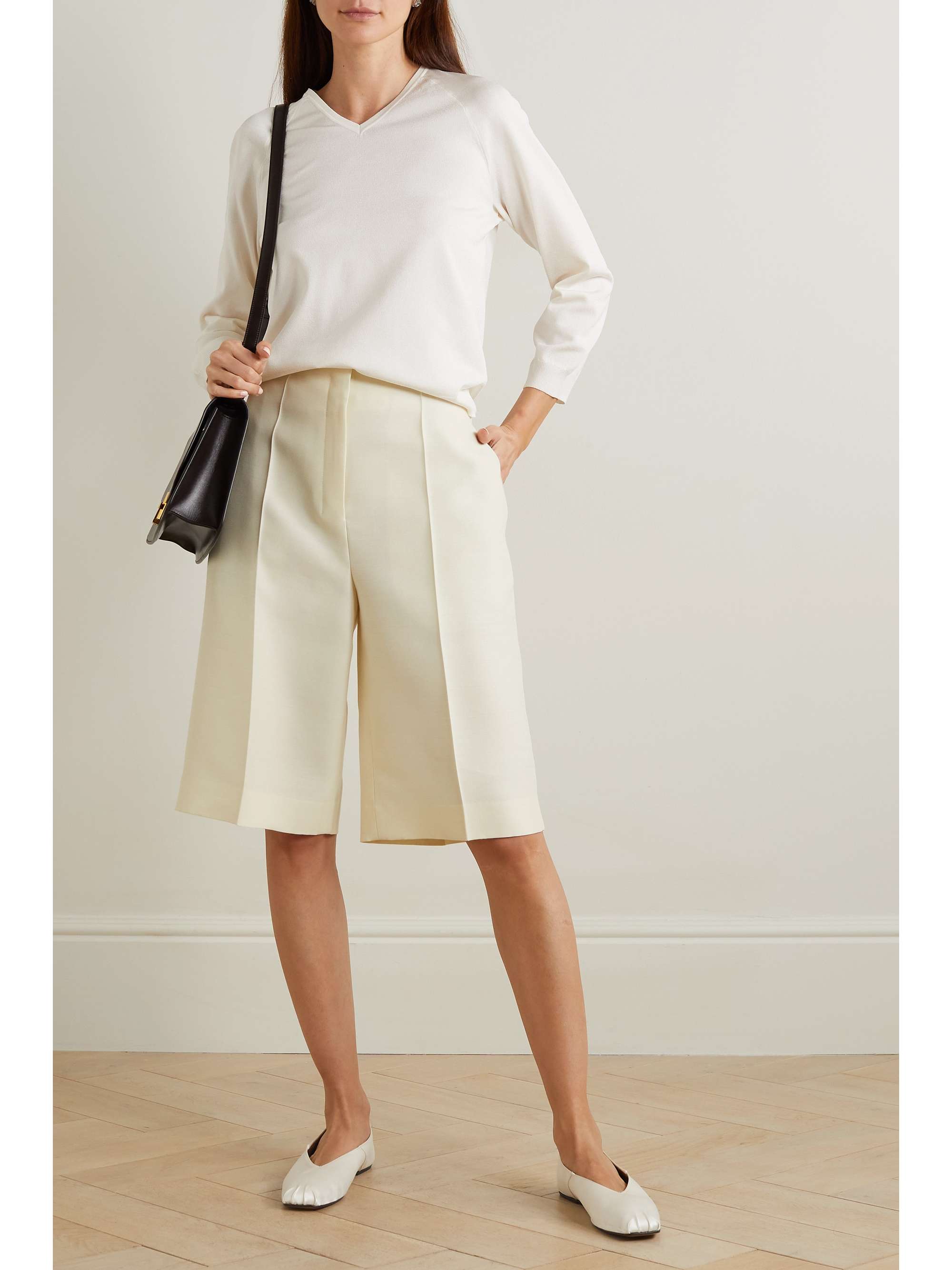 Flash wool and silk-blend shorts view