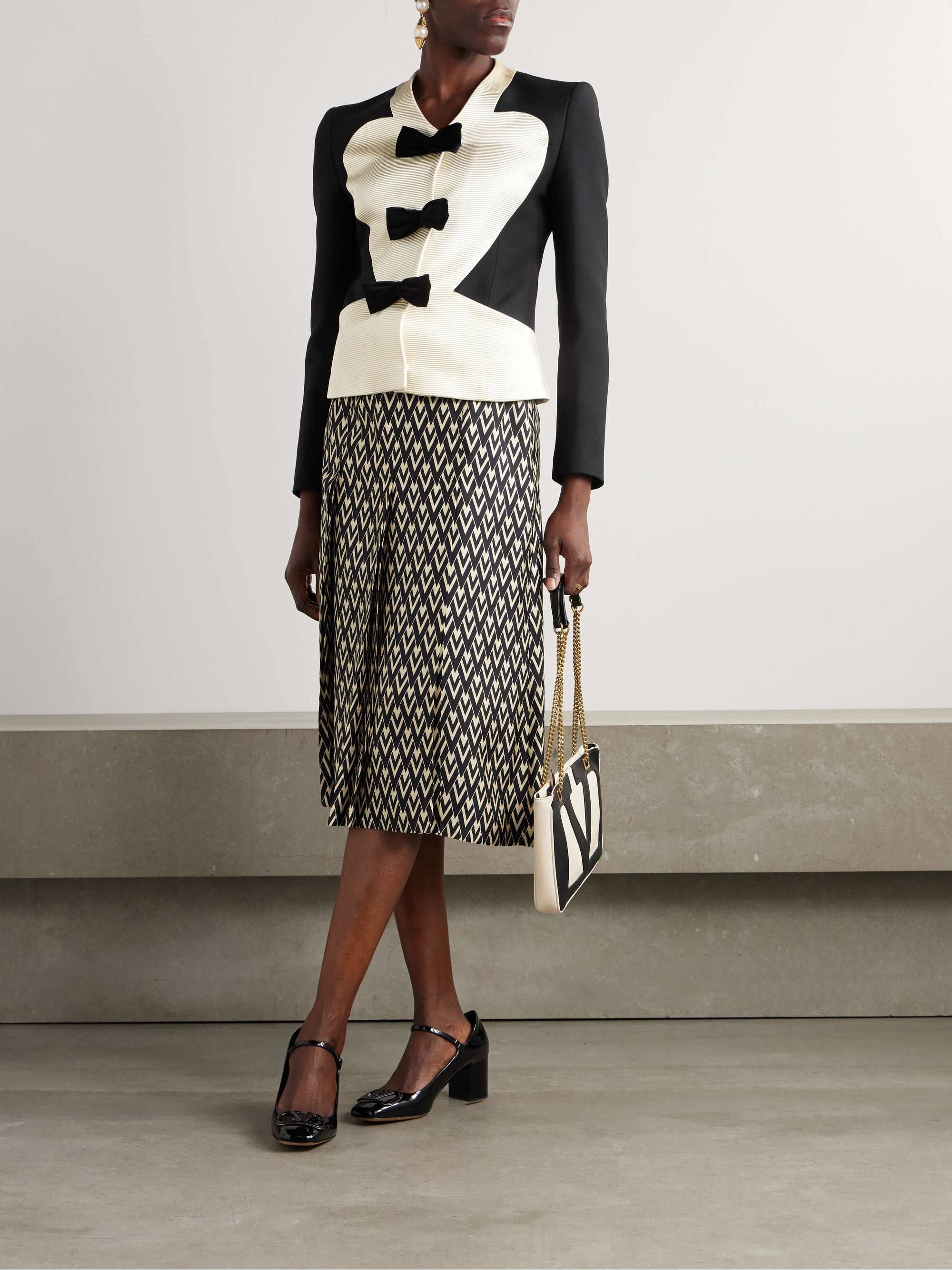 Bow-embellished ribbed cotton-blend and wool and silk-blend crepe jacket view