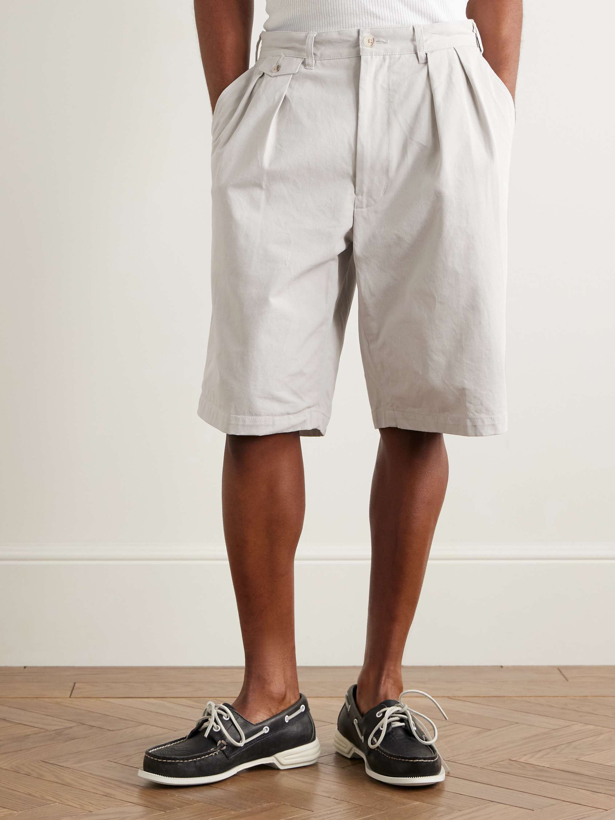 Wide-Leg Pleated Cotton-Twill Shorts view