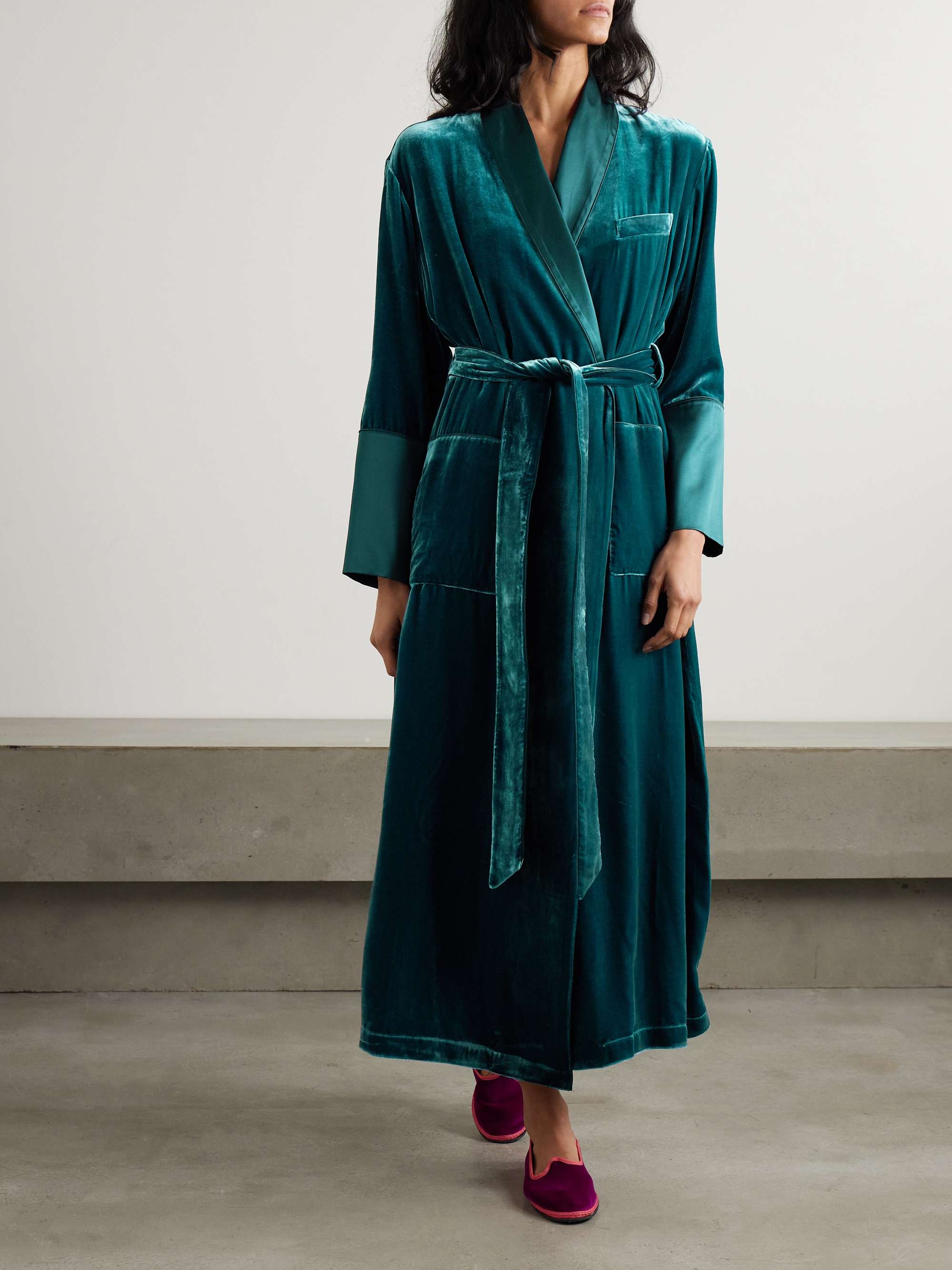 Capability belted velvet robe view