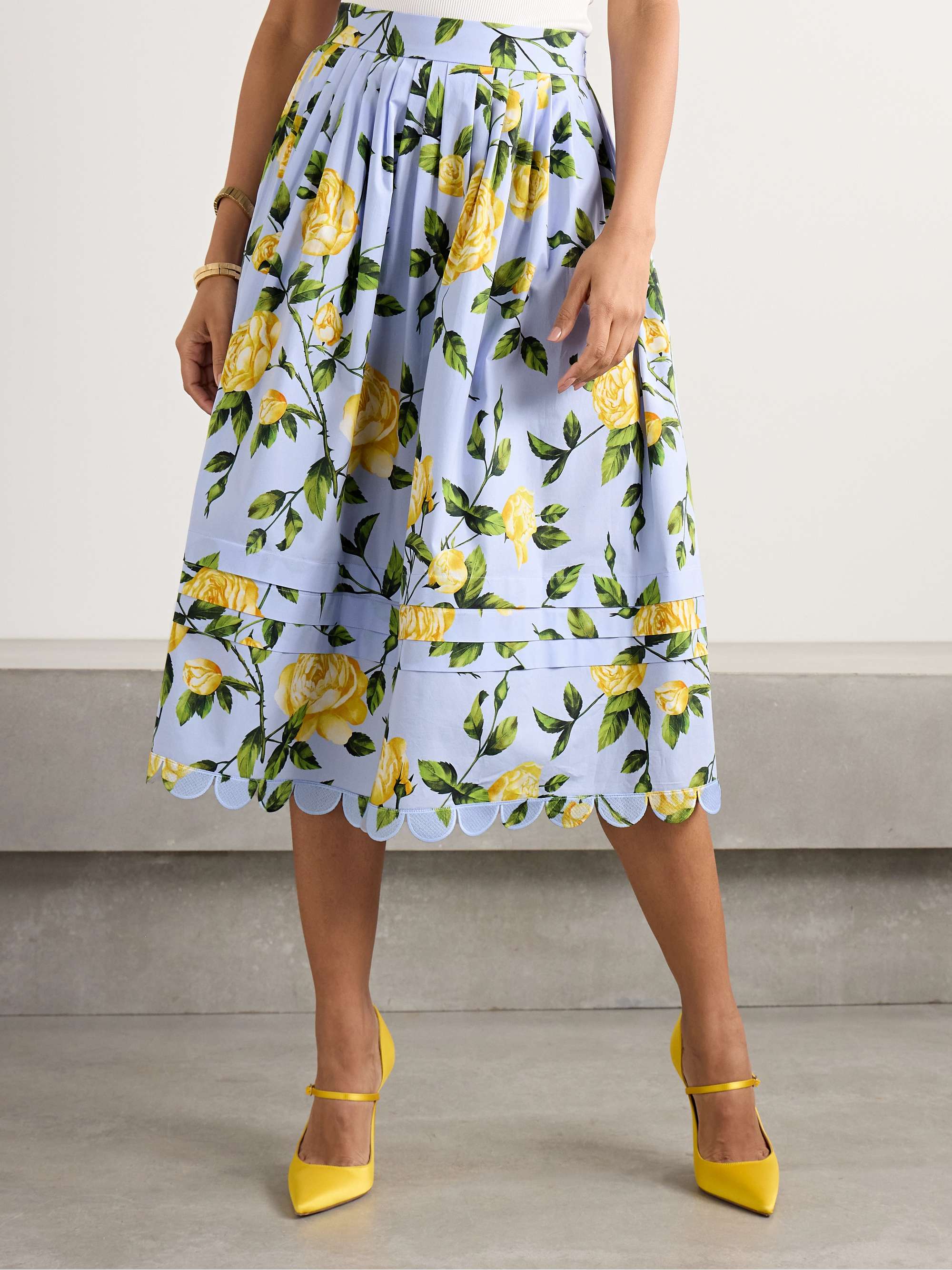 Pleated floral-print cotton-blend poplin midi skirt view