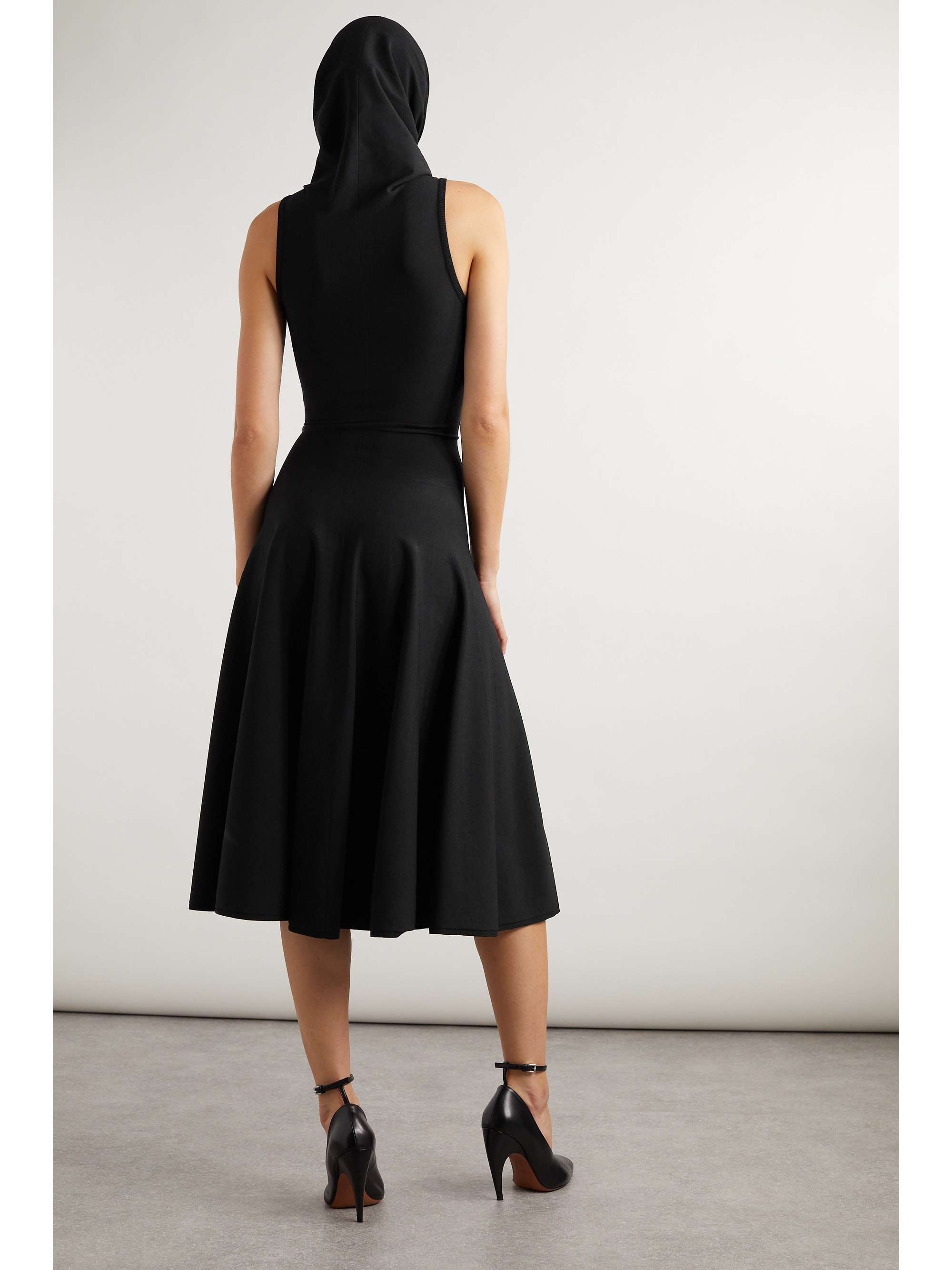 Hooded pleated stretch-knit midi dress view