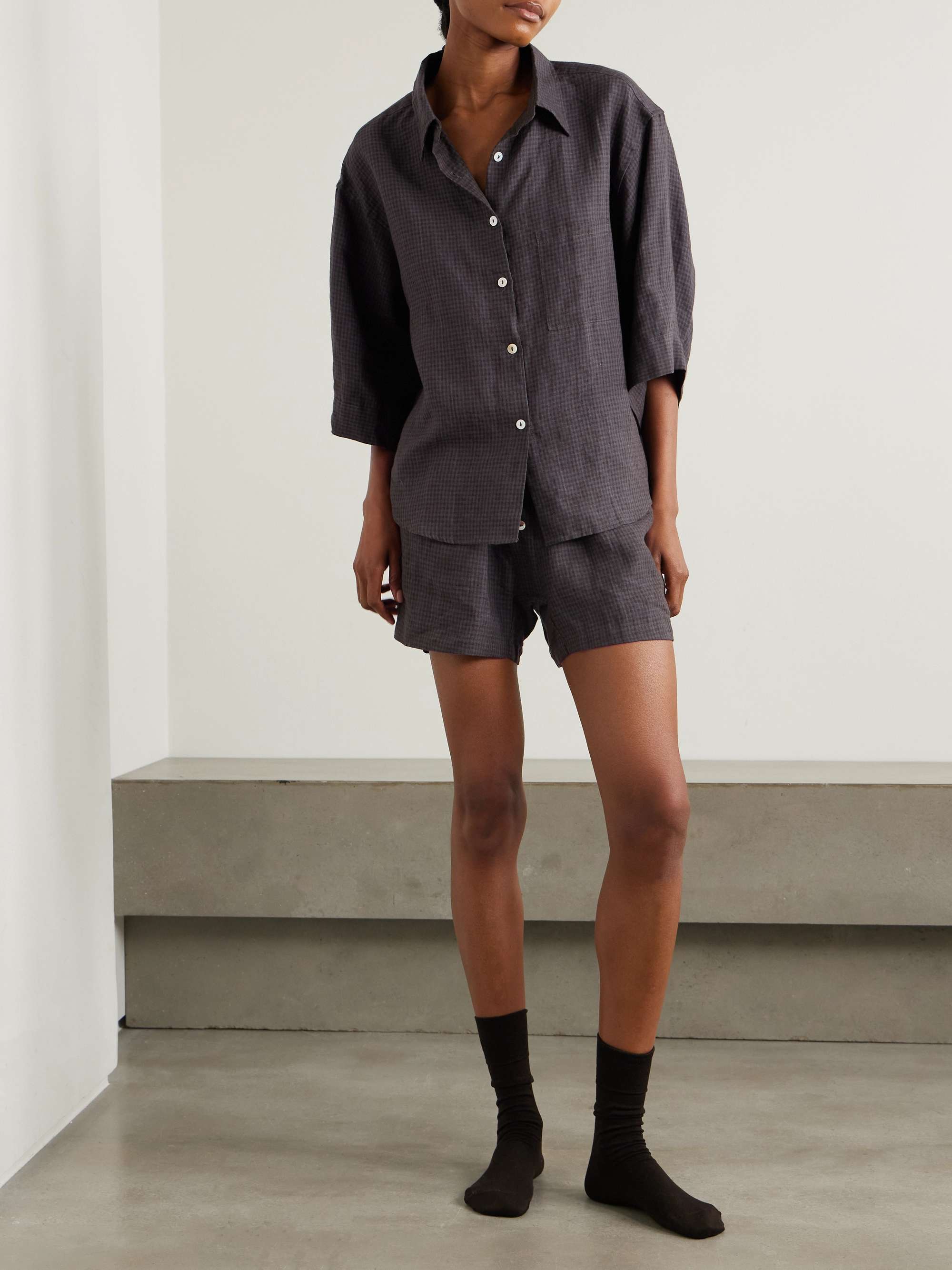 03 checked linen pajama set view