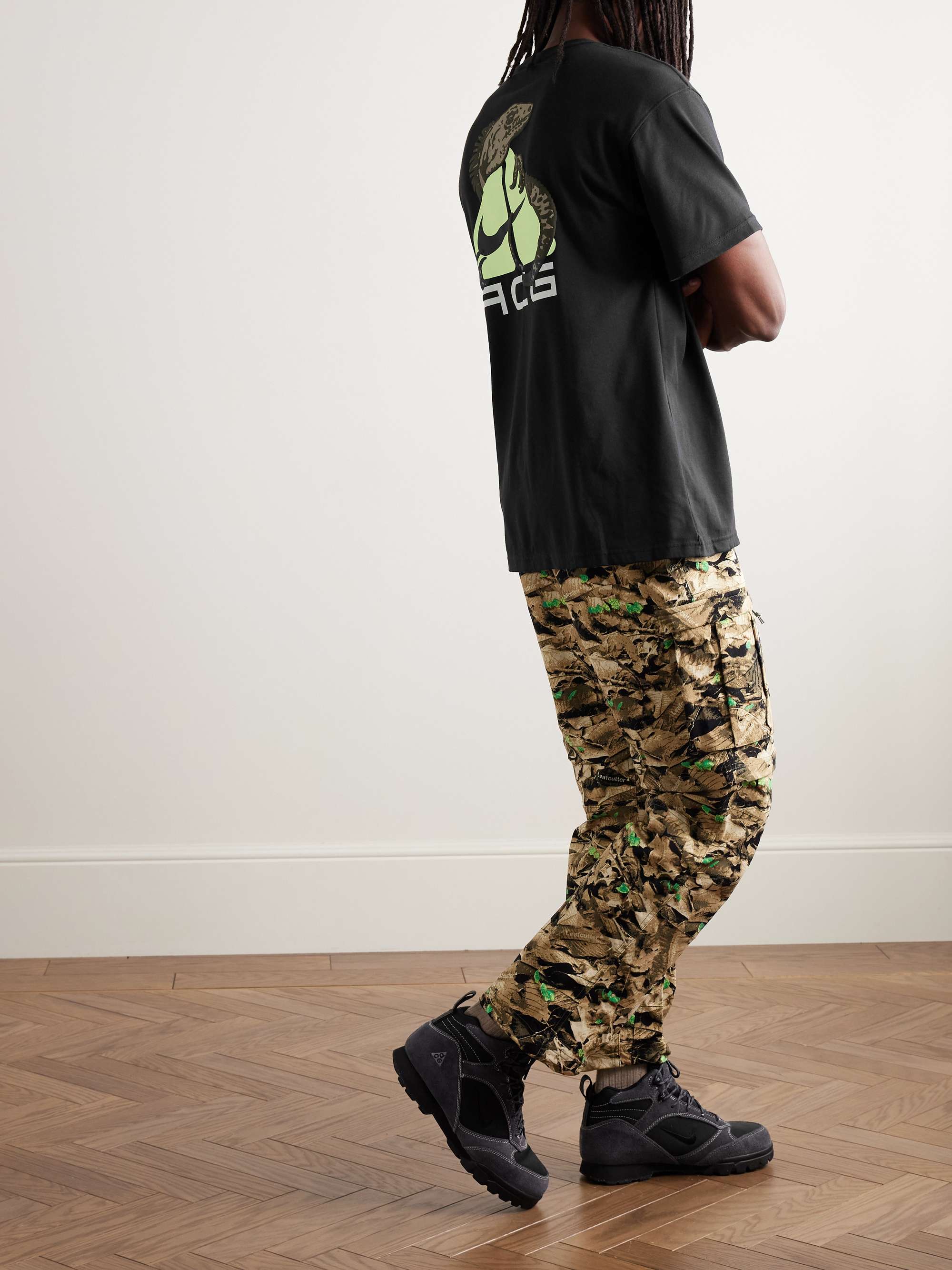 ACG Logo-Print Dri-FIT T-Shirt view