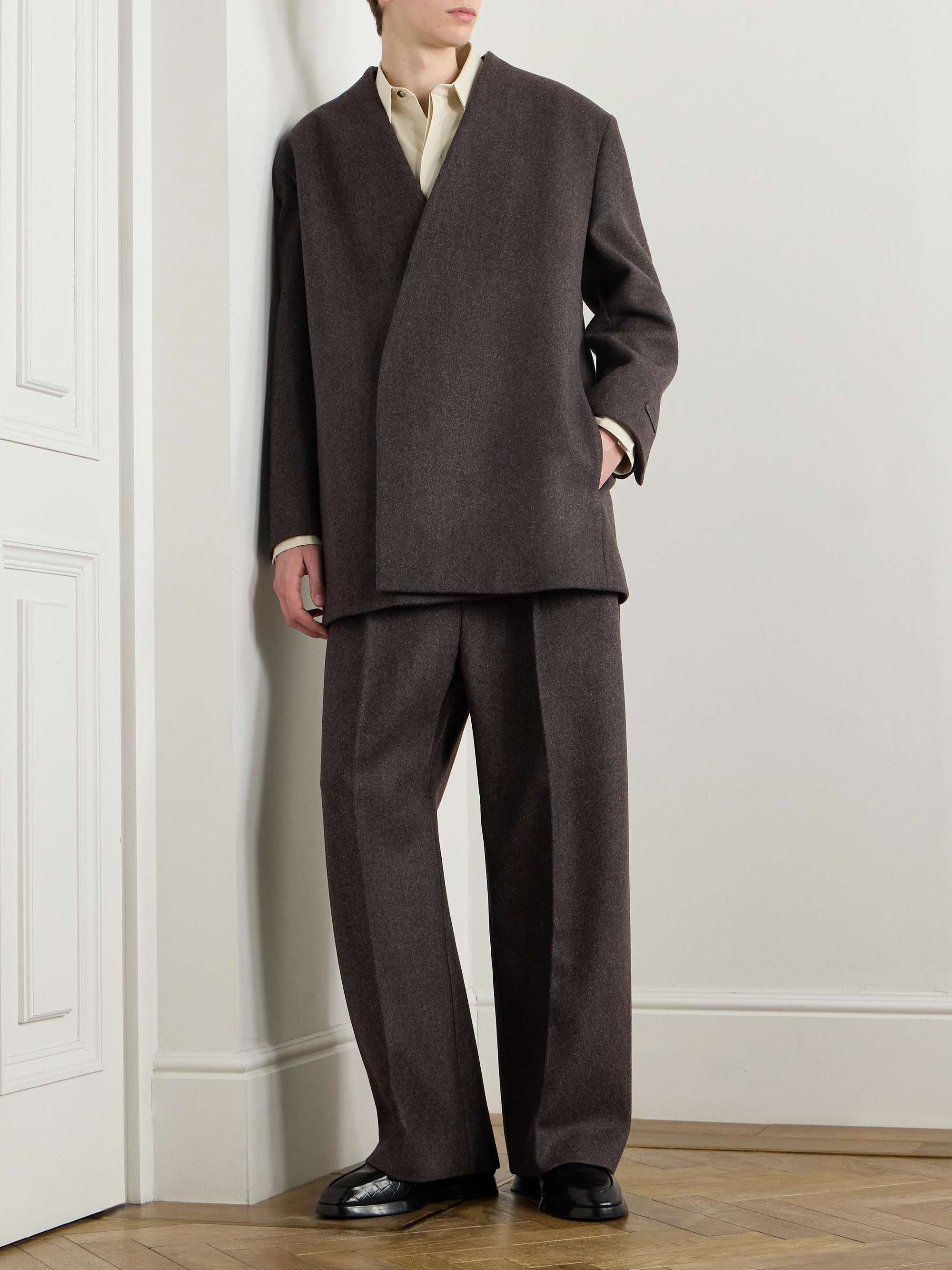 Wide-Leg Pleated Wool Drawstring Trousers view