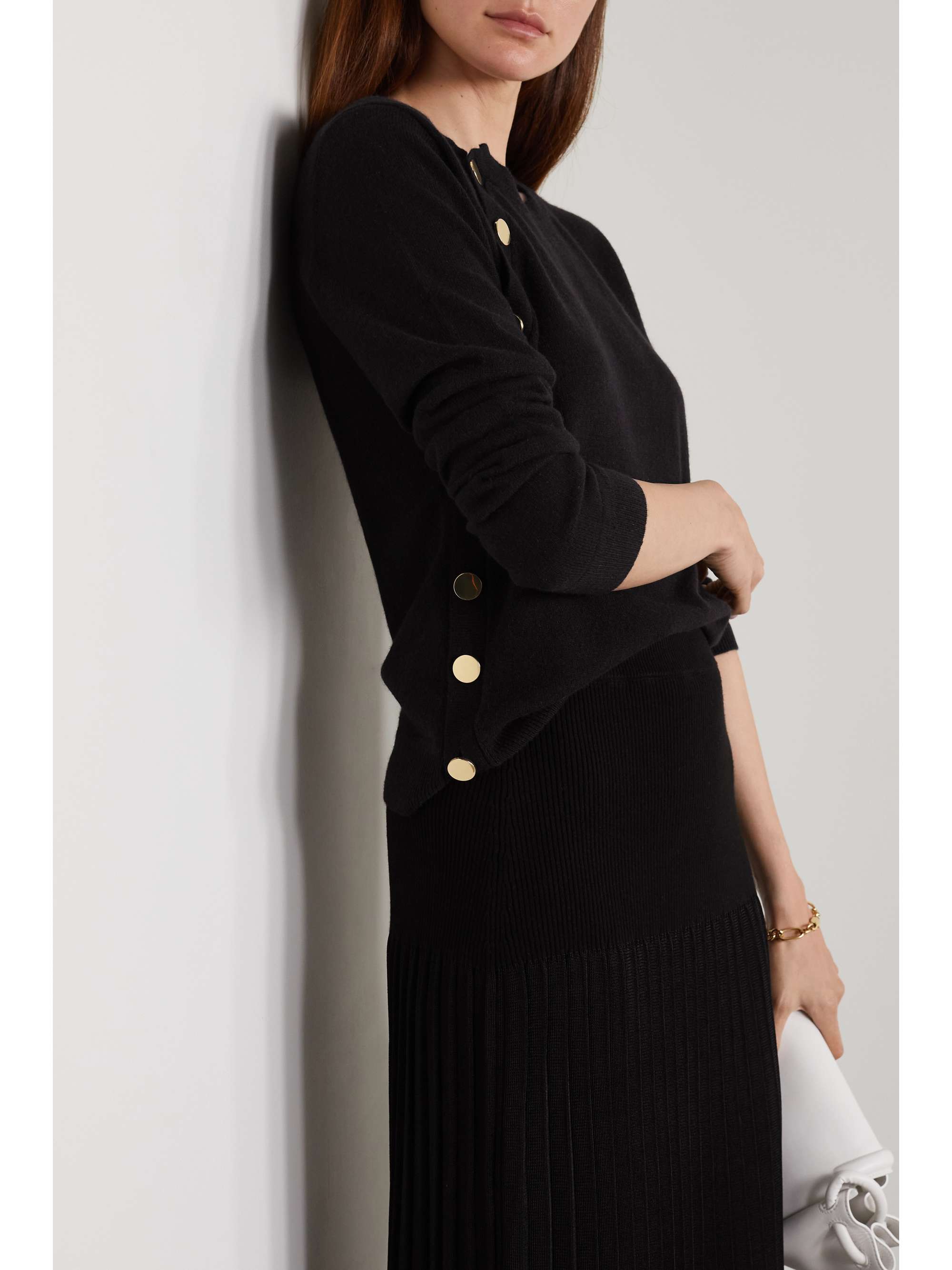 Minamoto button-detailed cashmere sweater view