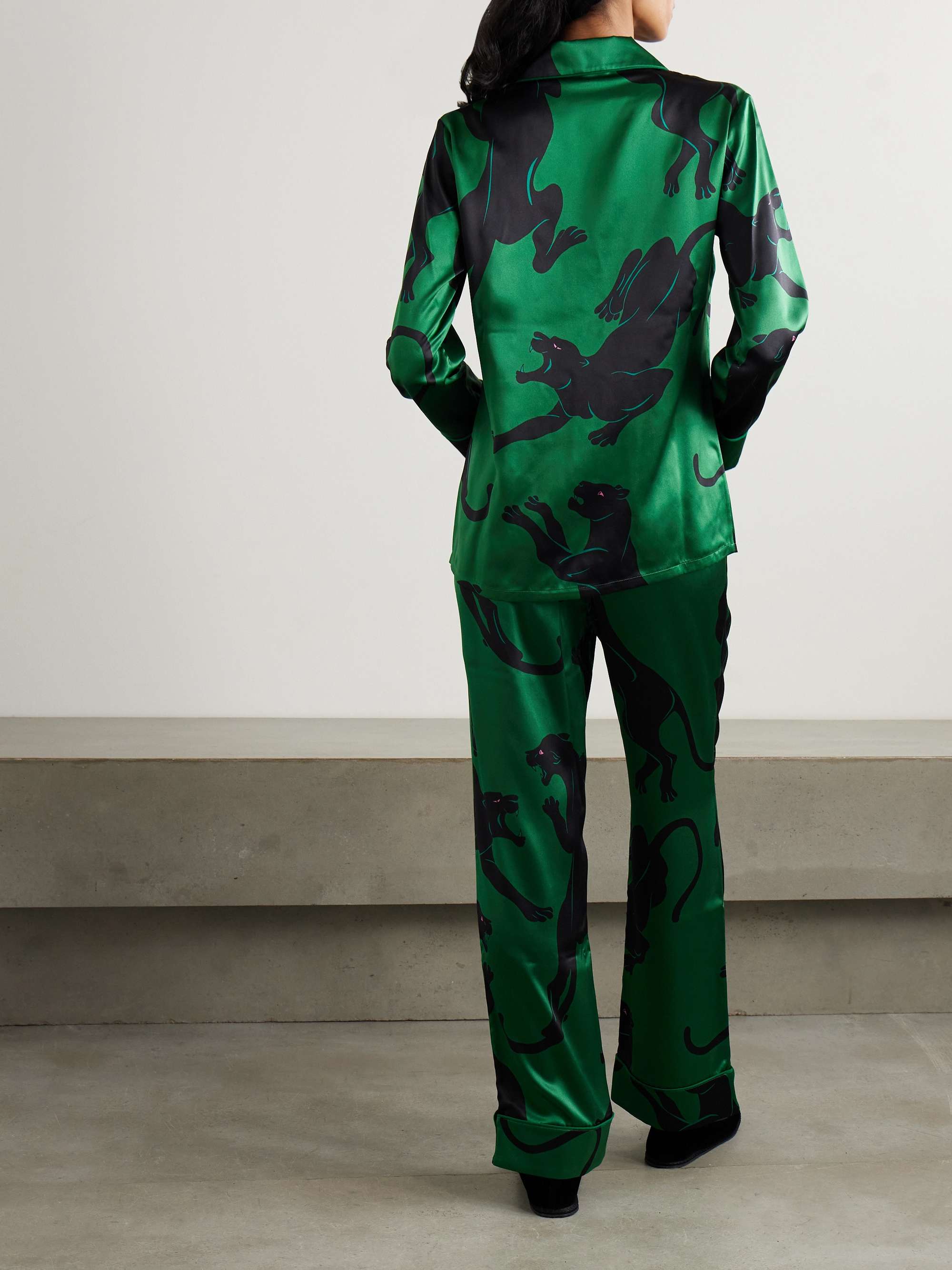 Lila printed silk-satin pajama set view