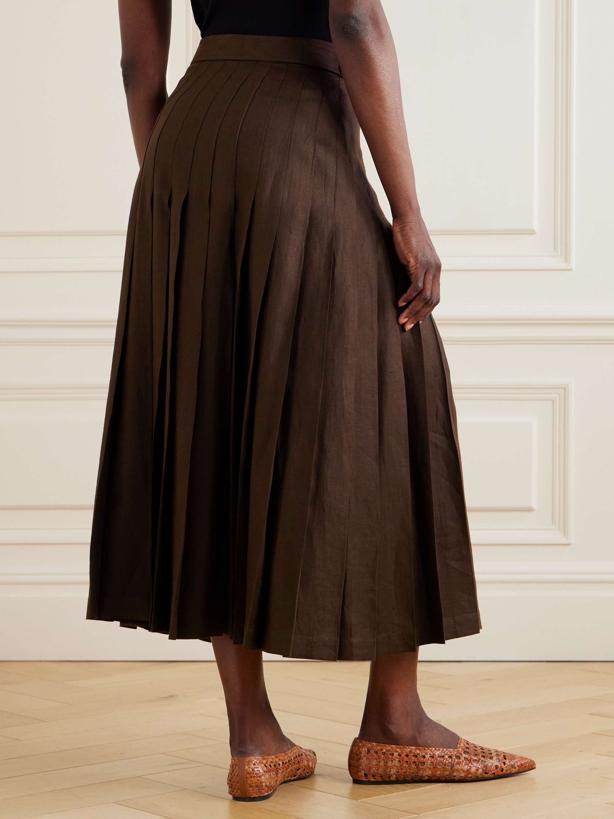 Yasmina belted pleated linen-twill wrap skirt view