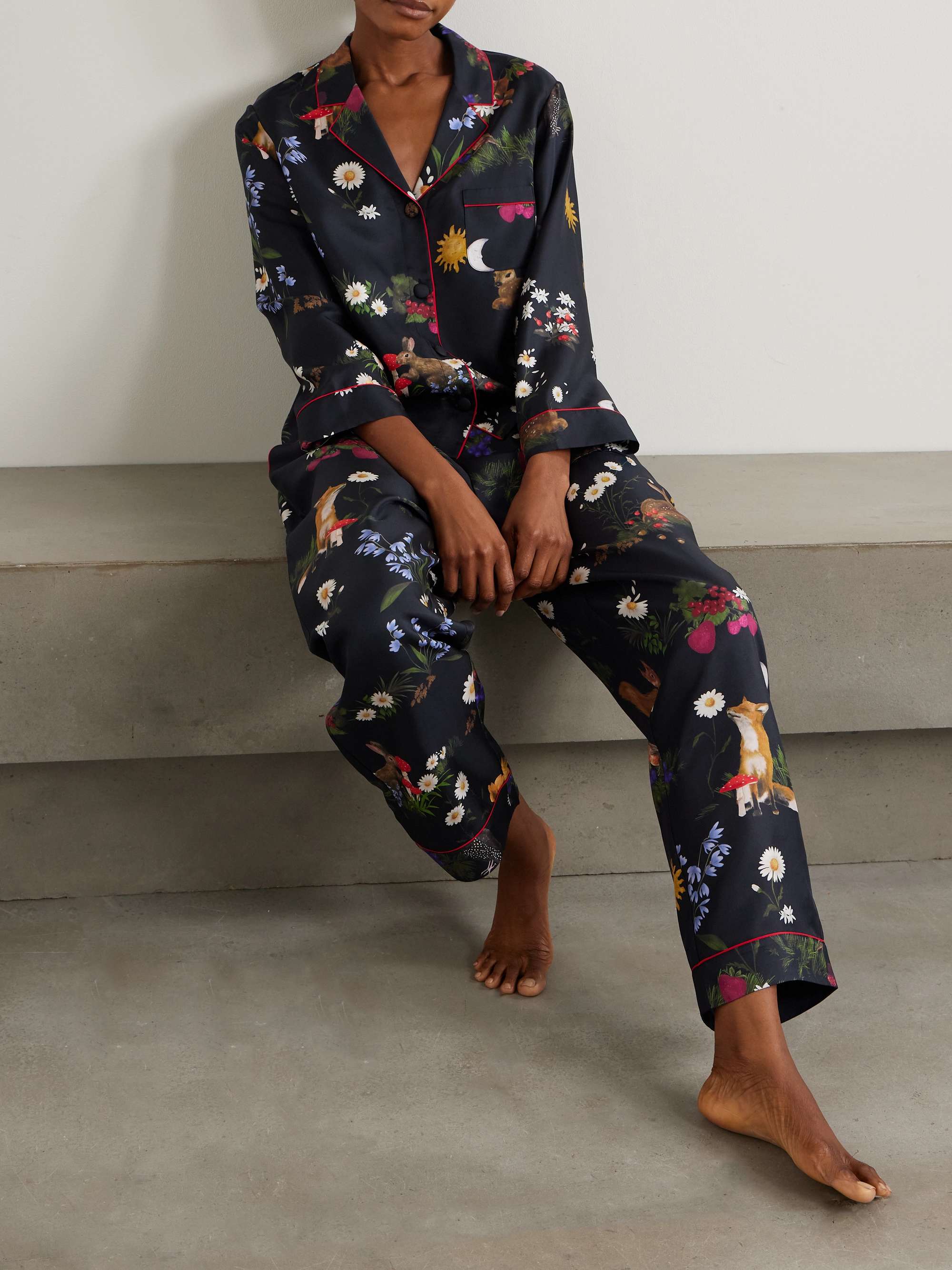 Fee piped printed silk pajama shirt view
