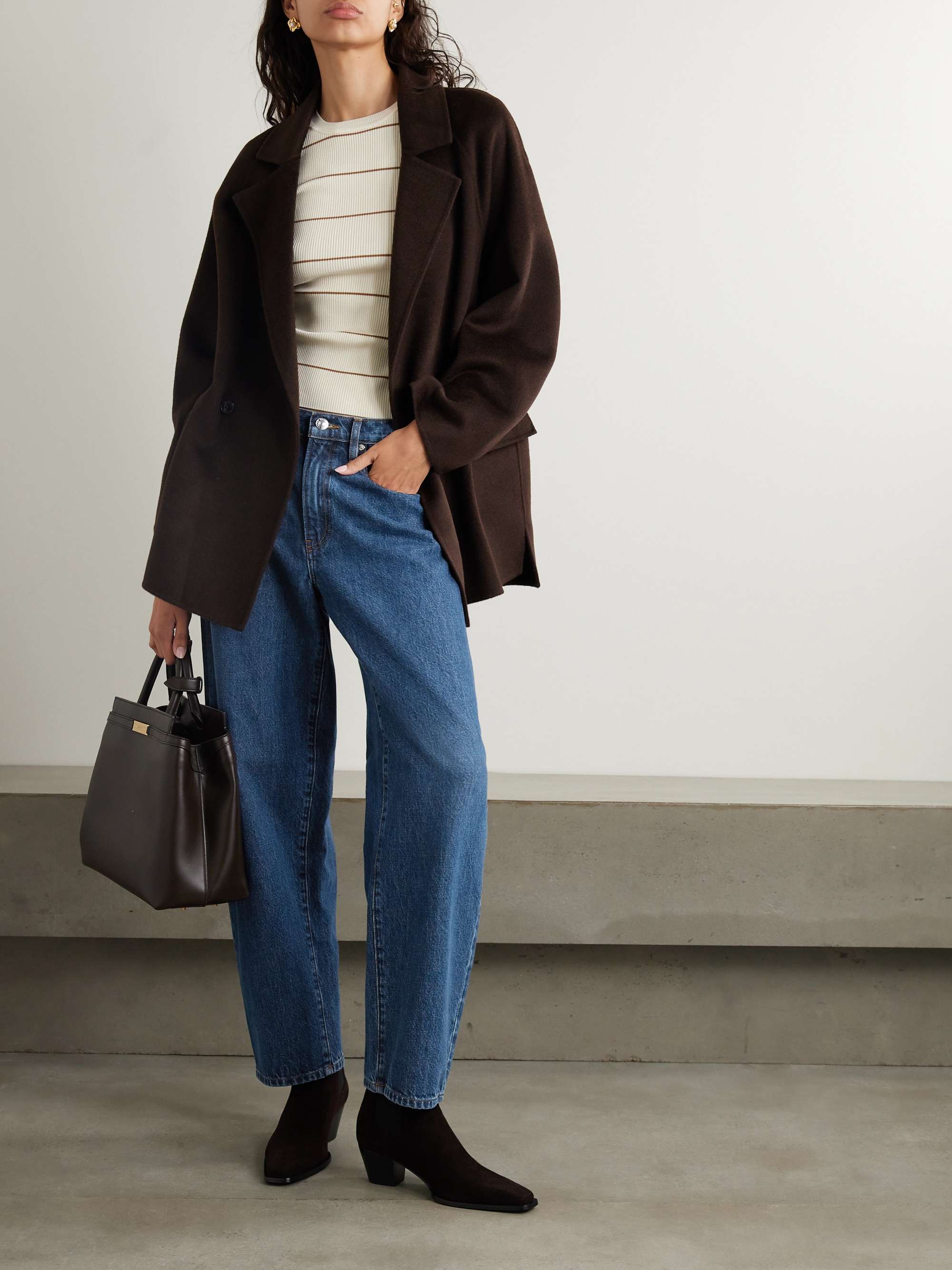 Low Slung Barrel boyfriend jeans view