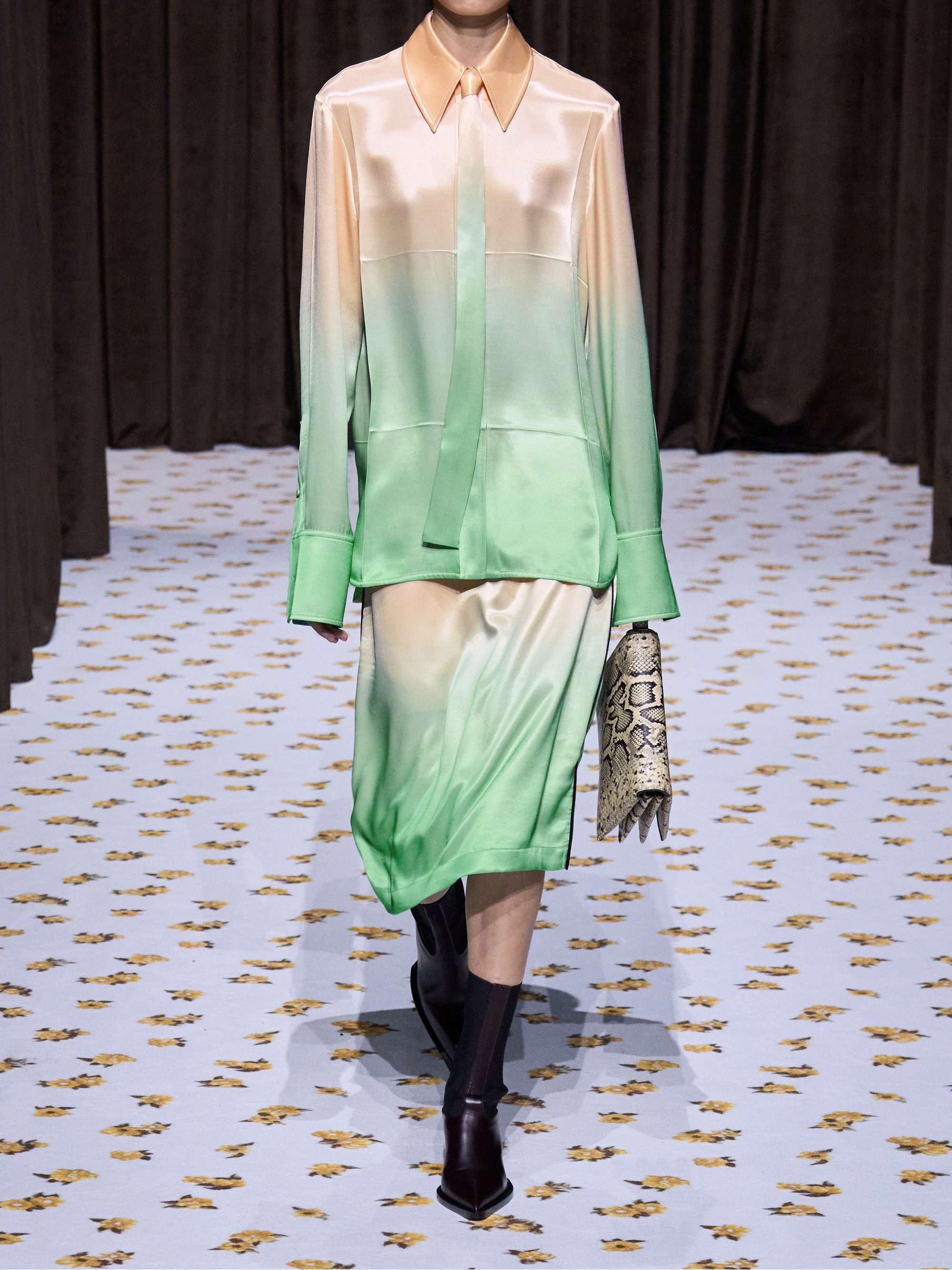 Oversized tie-detailed dégradé satin shirt view