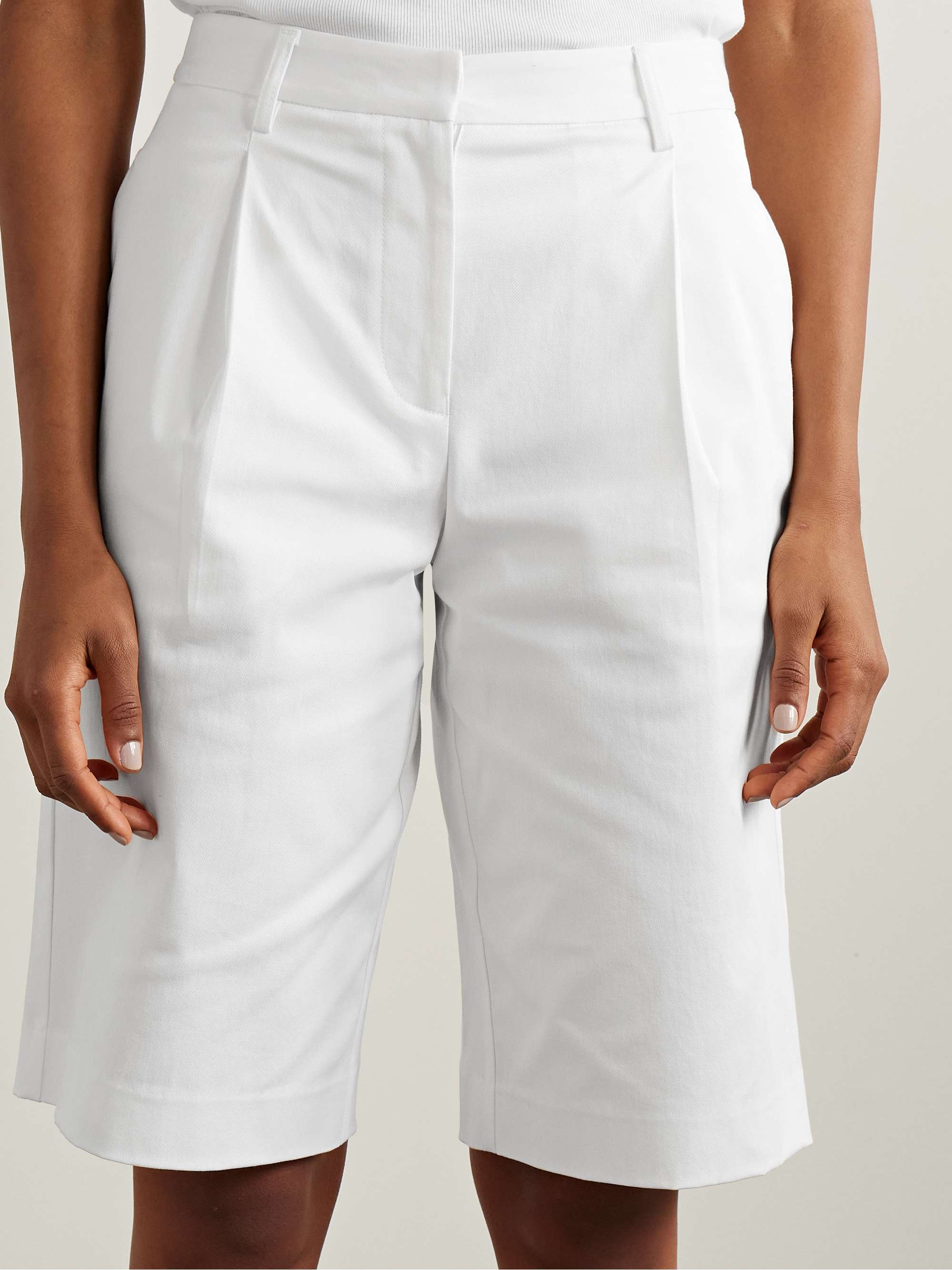 Pleated organic cotton-blend twill shorts view