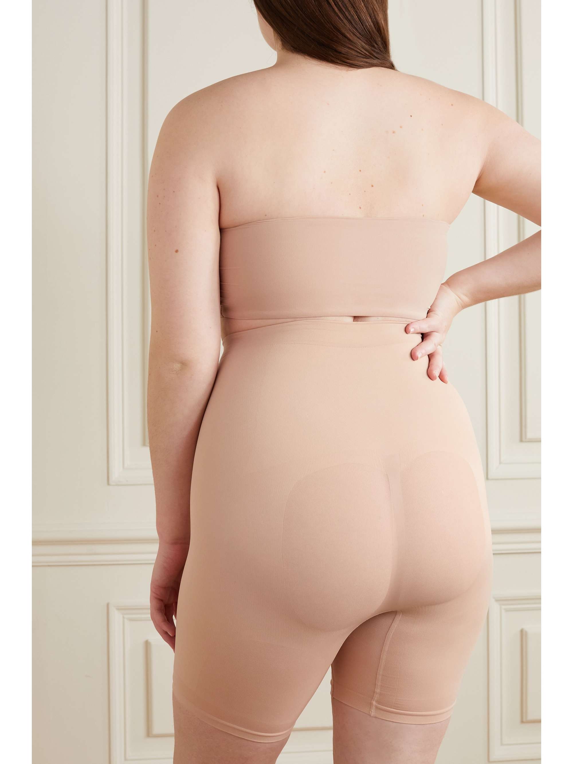 Fits Everybody bandeau bra view