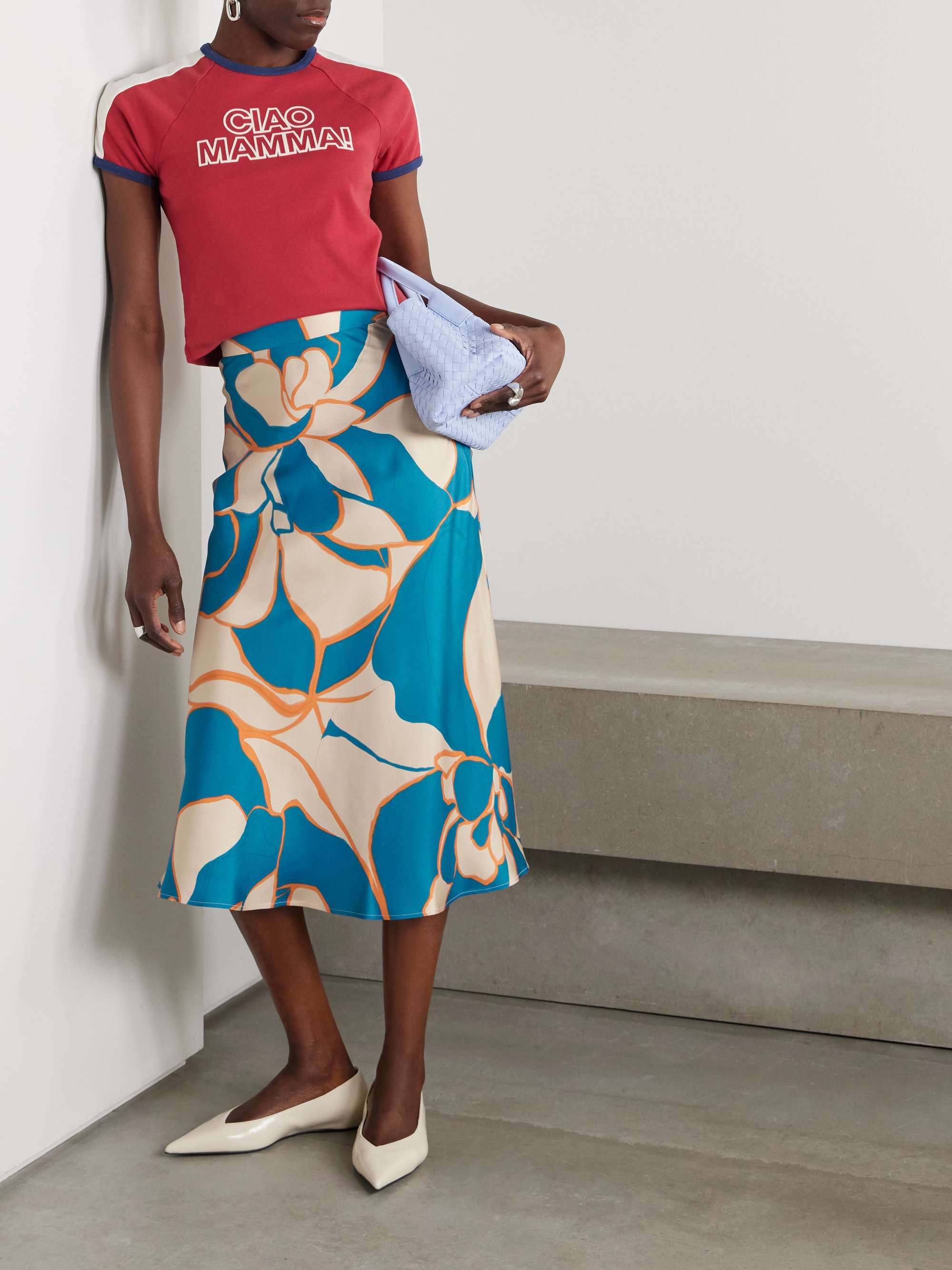 + MOTHER Lungomare printed silk-twill midi skirt view