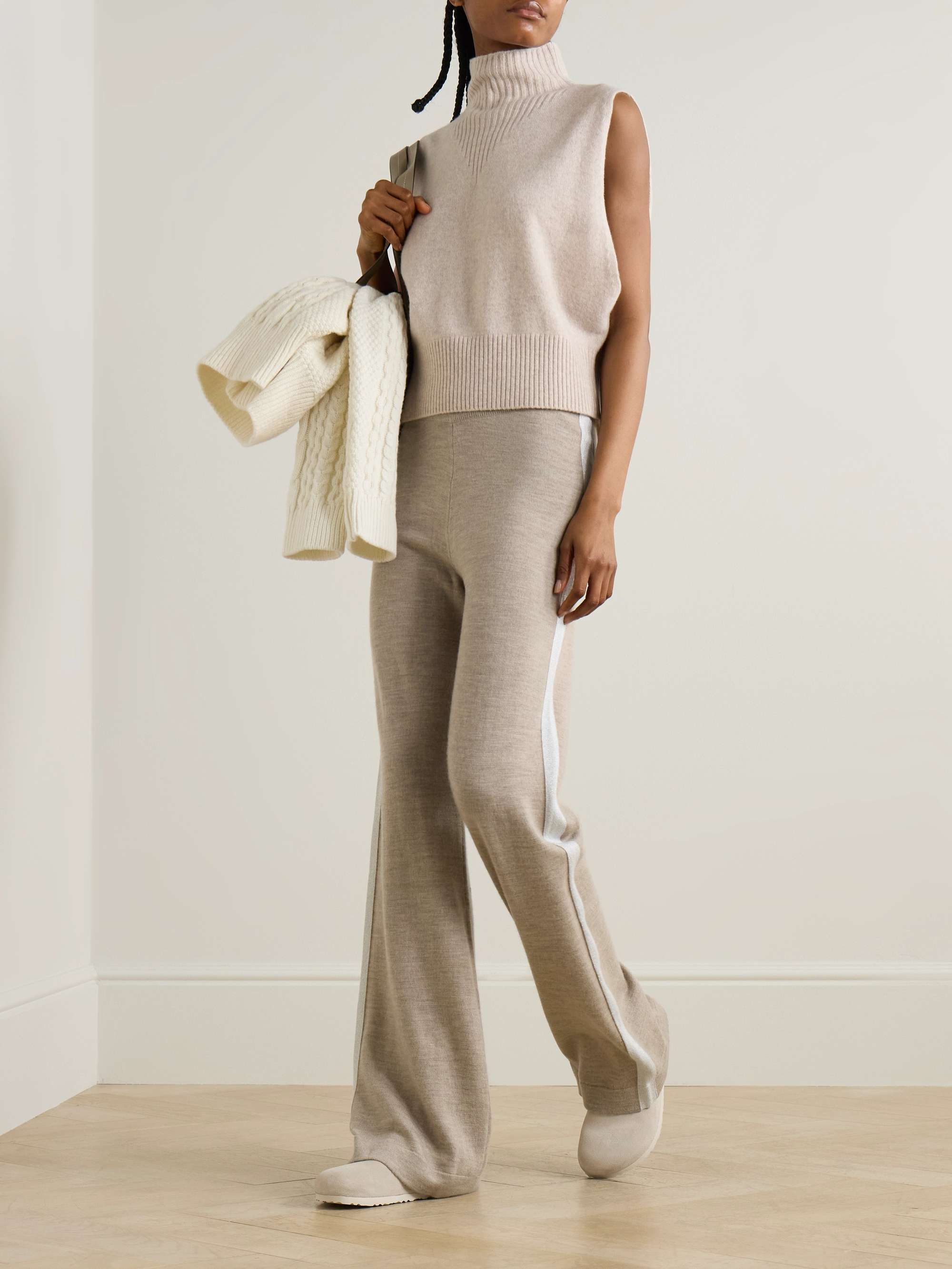 Geilo merino wool flared pants view
