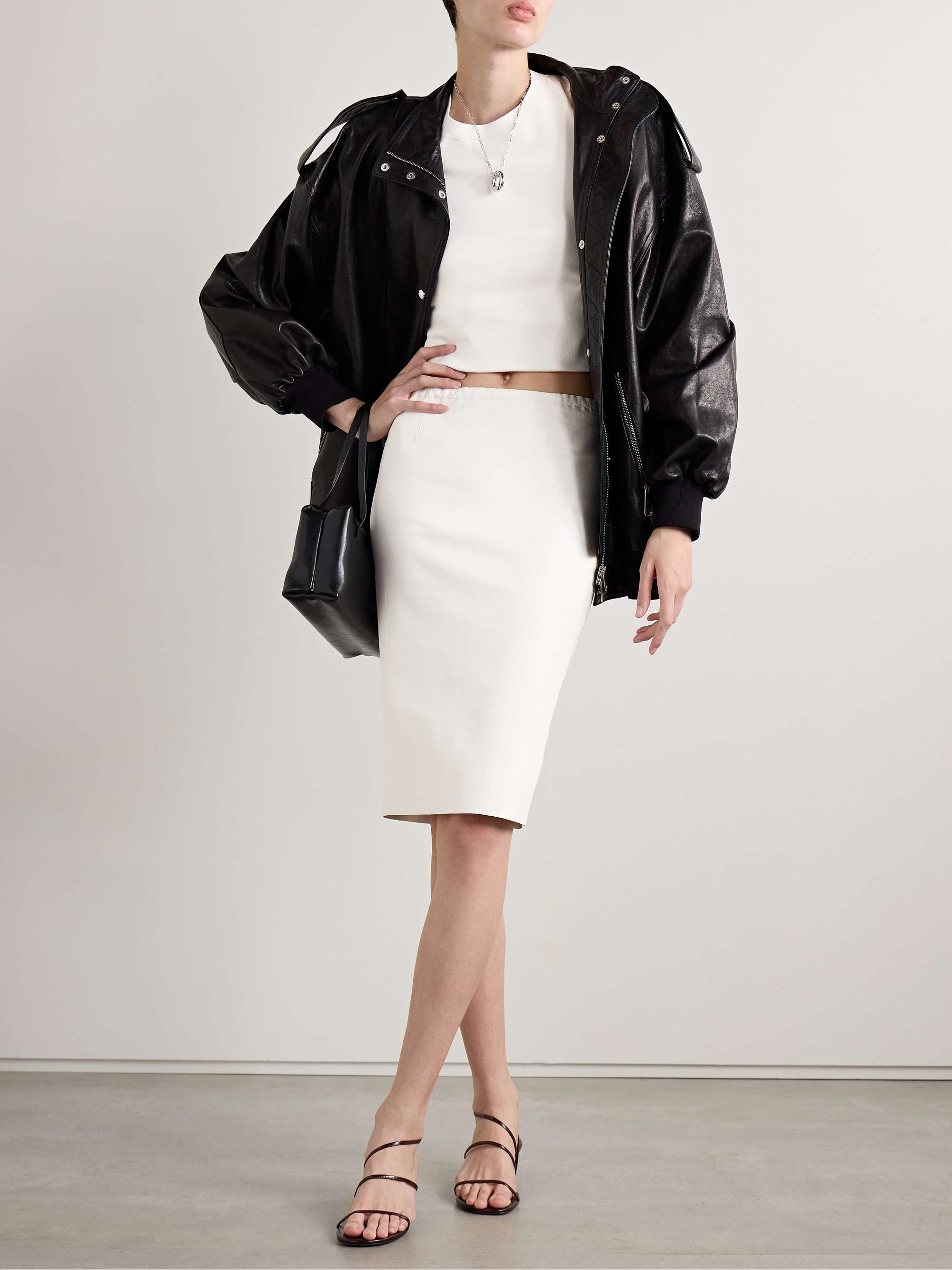 Gilda leather skirt view